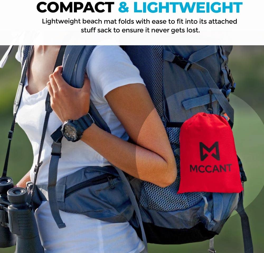 MCCANT Manta de bolsillo para playa, 84 x 84 pulgadas, manta de playa de nailon extrasuave sin arena, manta de picnic impermeable con 4 estacas y
