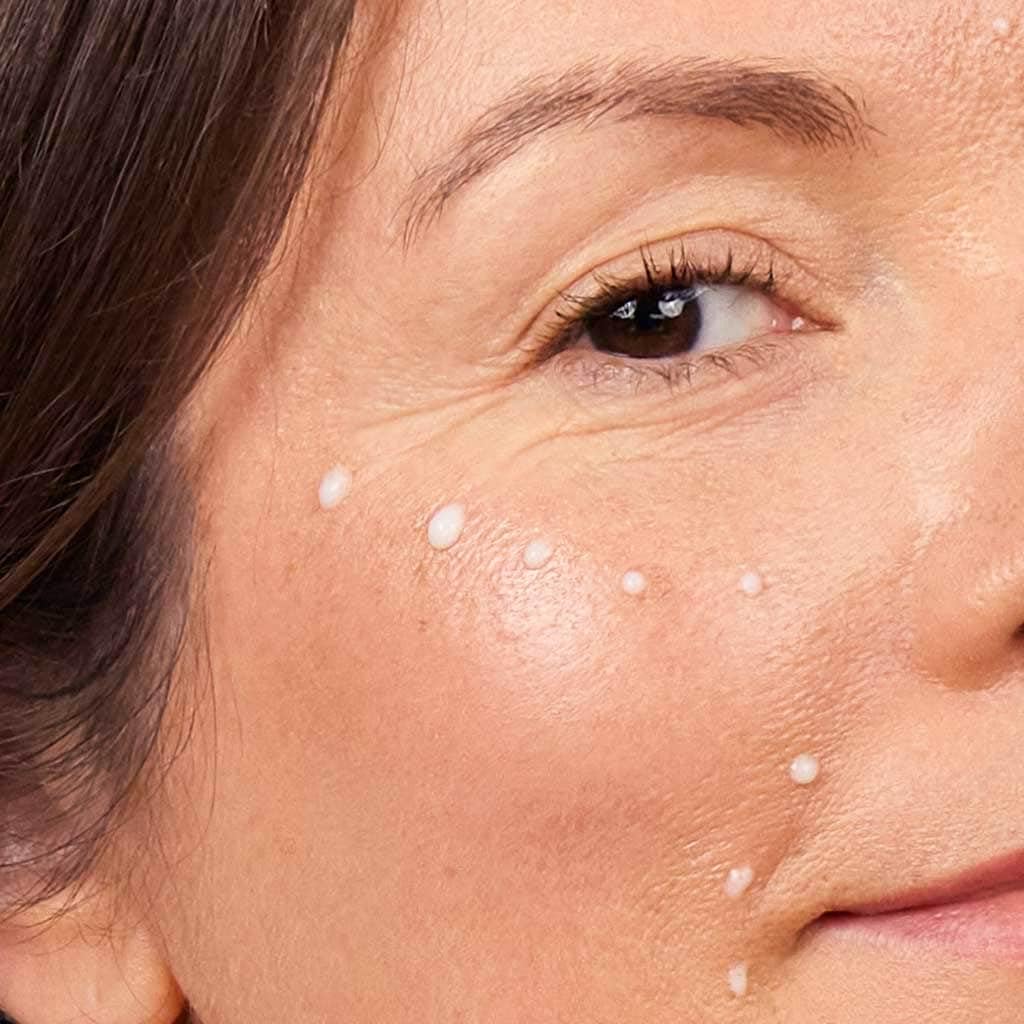Evolve Organic Beauty – Suero de elevación natural que desafía la edad para cara + cuello, vegano, limpio, belleza libre de crueldad (tamaño de