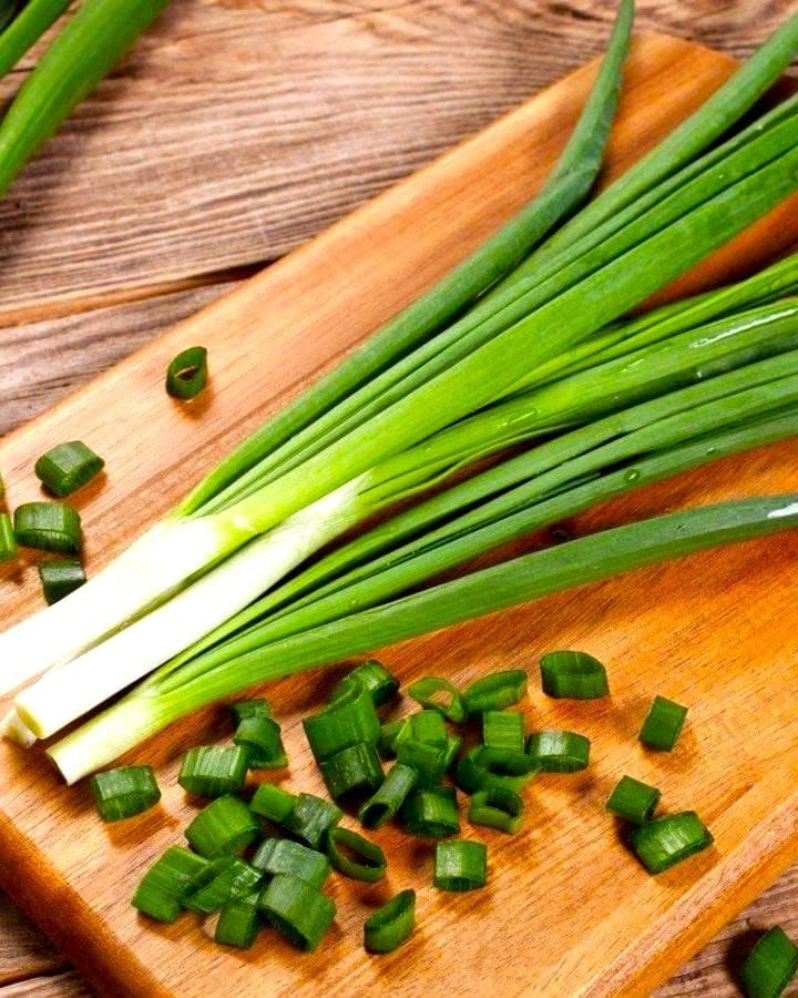 Cebolletas verdes en agrupamiento de cebolletas alrededor de 250 semillas sin OMG para plantar