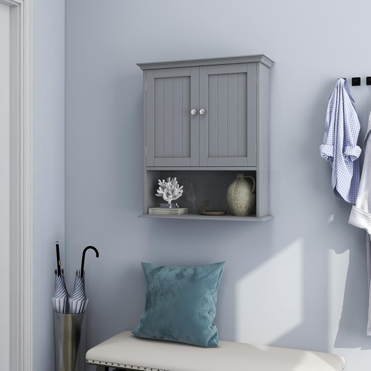 Tangkula Armario de pared de baño, armario colgante de madera con puertas y estantes, gabinete de almacenamiento multiusos para baño, cocina, sala