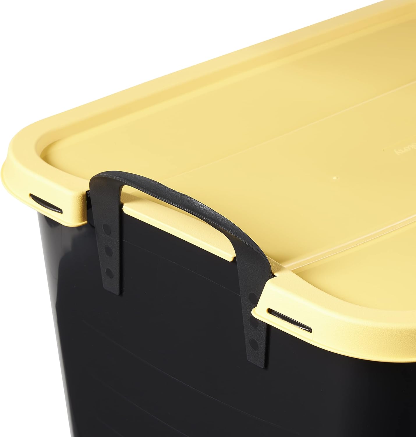 Life Story – Contenedor apilable de plástico de 55 cuartos de galón con tapa y asas para organización de cochera en el hogar, color negro y amarillo