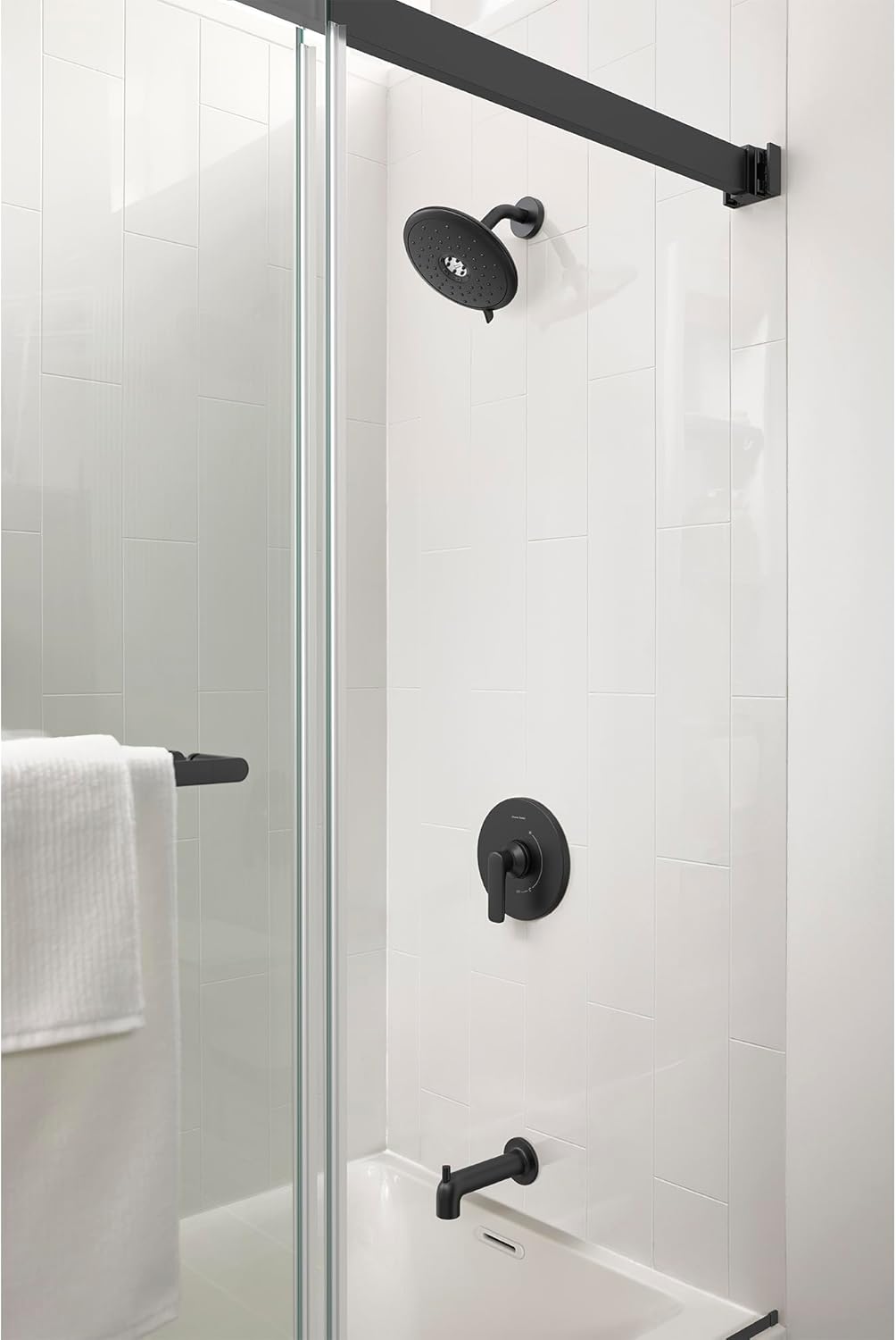 American Standard TU061508.243 – Kit de molduras para bañera y ducha, 1.8 GPM, negro mate