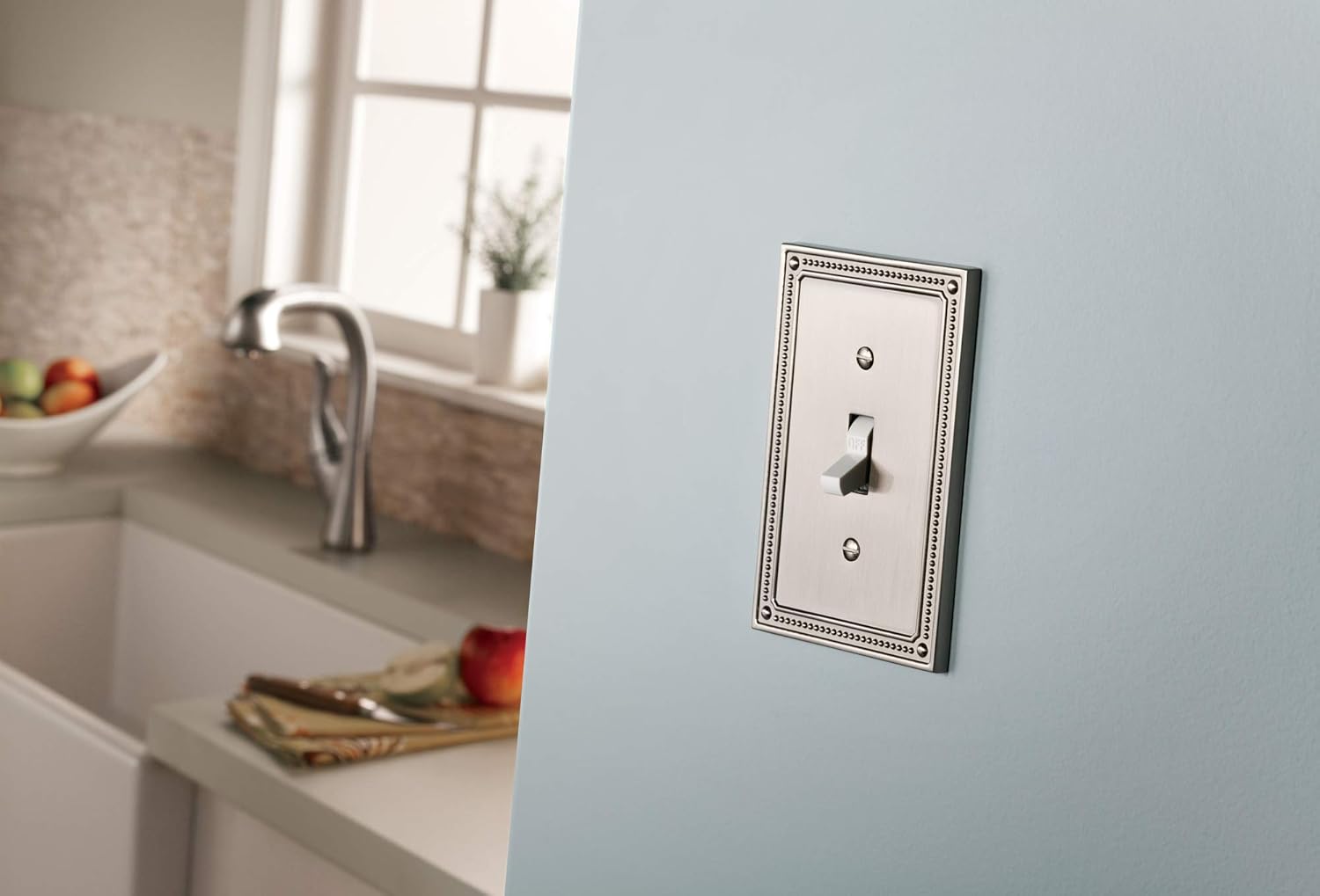 Franklin Brass W35059-SN-C – Placa clásica de pared dúplex con cuentas, placa de interruptorcubierta, níquel satinado, 1 unidad (paquete de 2)