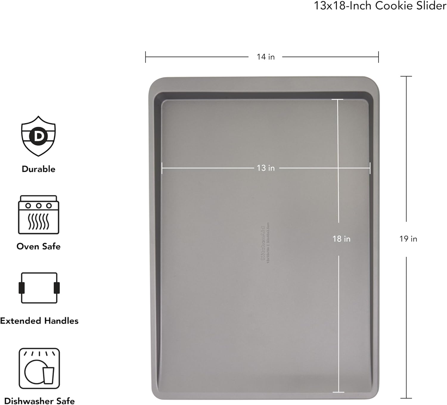 KitchenAid Deslizador de galletas de acero aluminizado antiadherente de 13x18in, contorno plateado