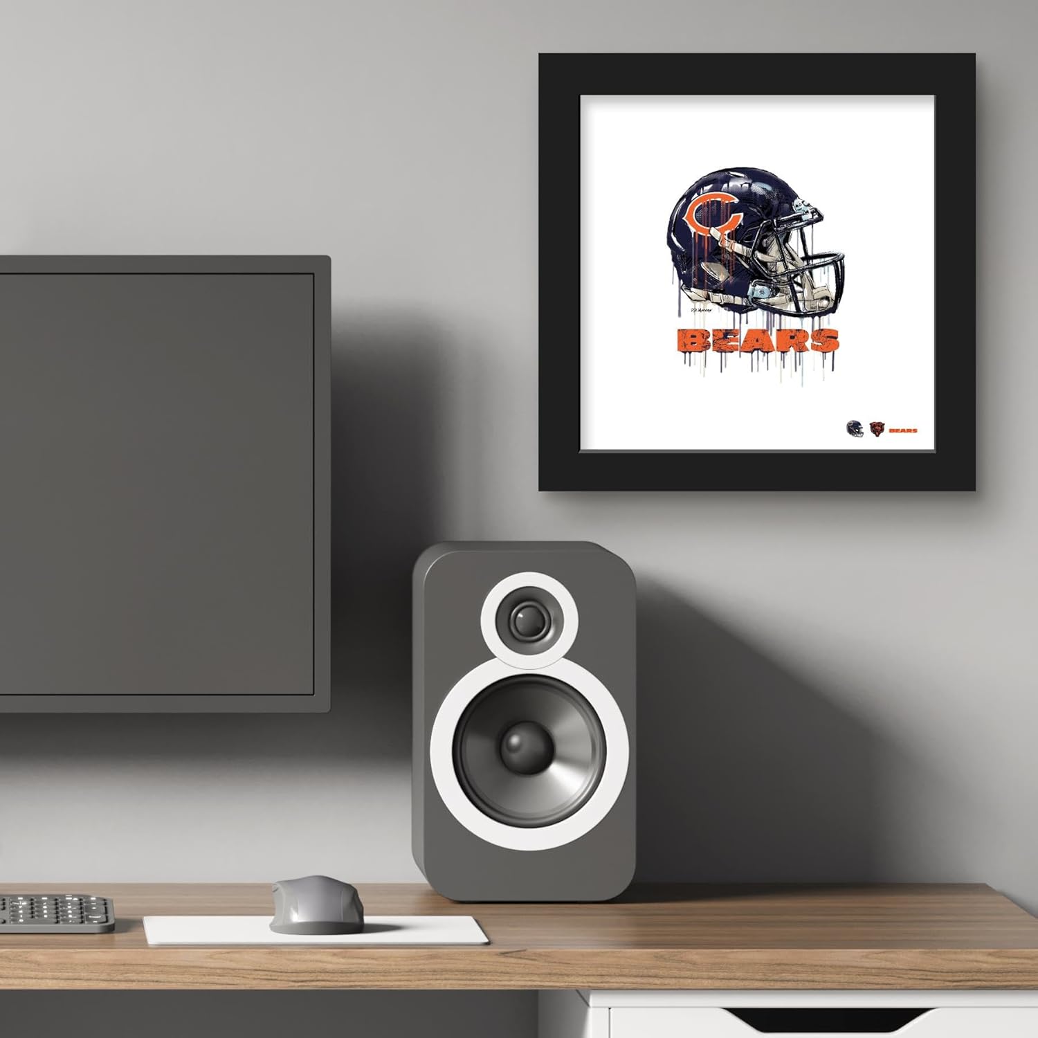 Trends International Gallery Pops NFL Chicago Bears – Póster de pared con casco de goteo, 12.00 x 12.00 pulgadas, versión del marco negro