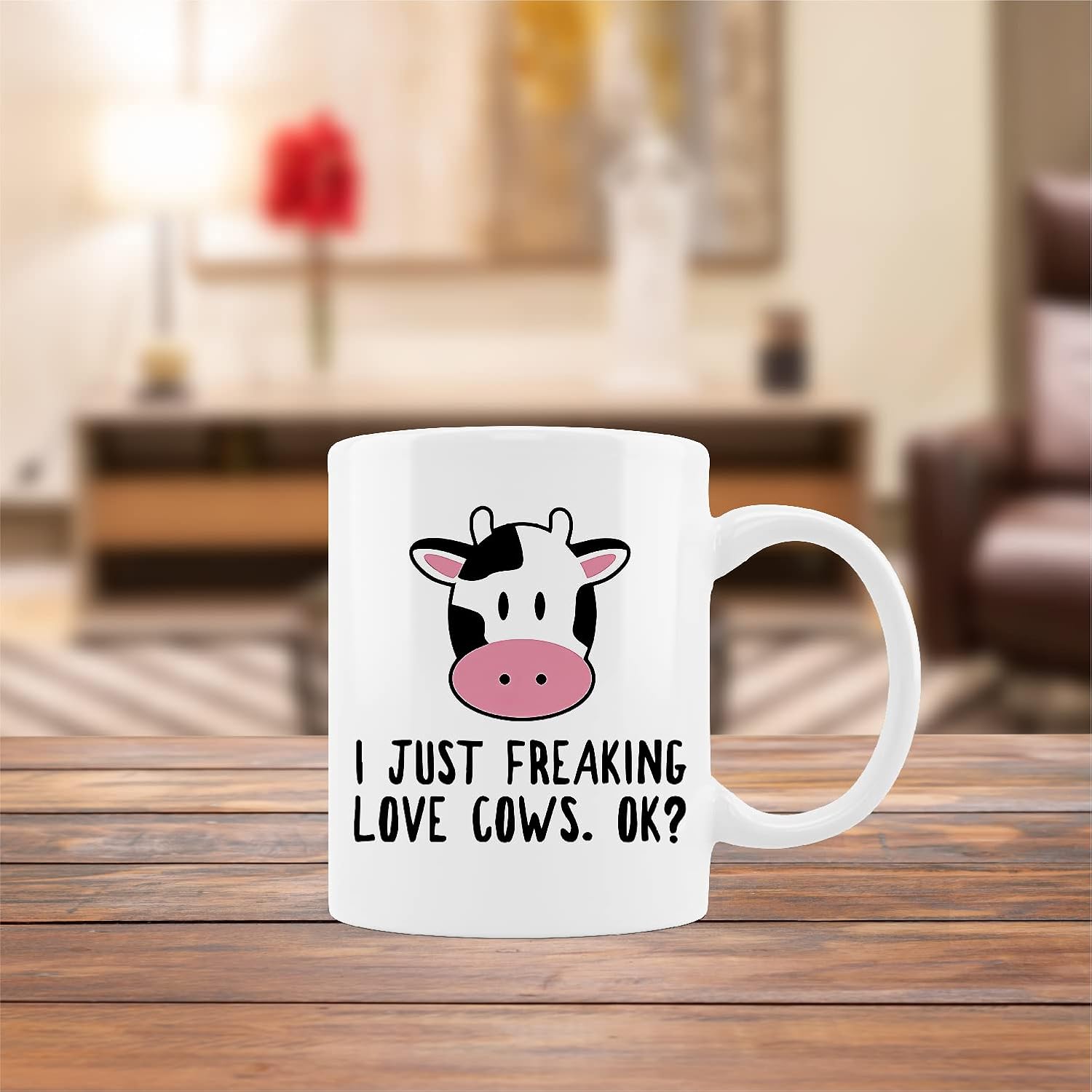 Taza divertida de cerámica con texto en inglés “I Just Freaking Love Cows OK – Taza de cerámica de 11 onzas”, regalos para amantes de las vacas,