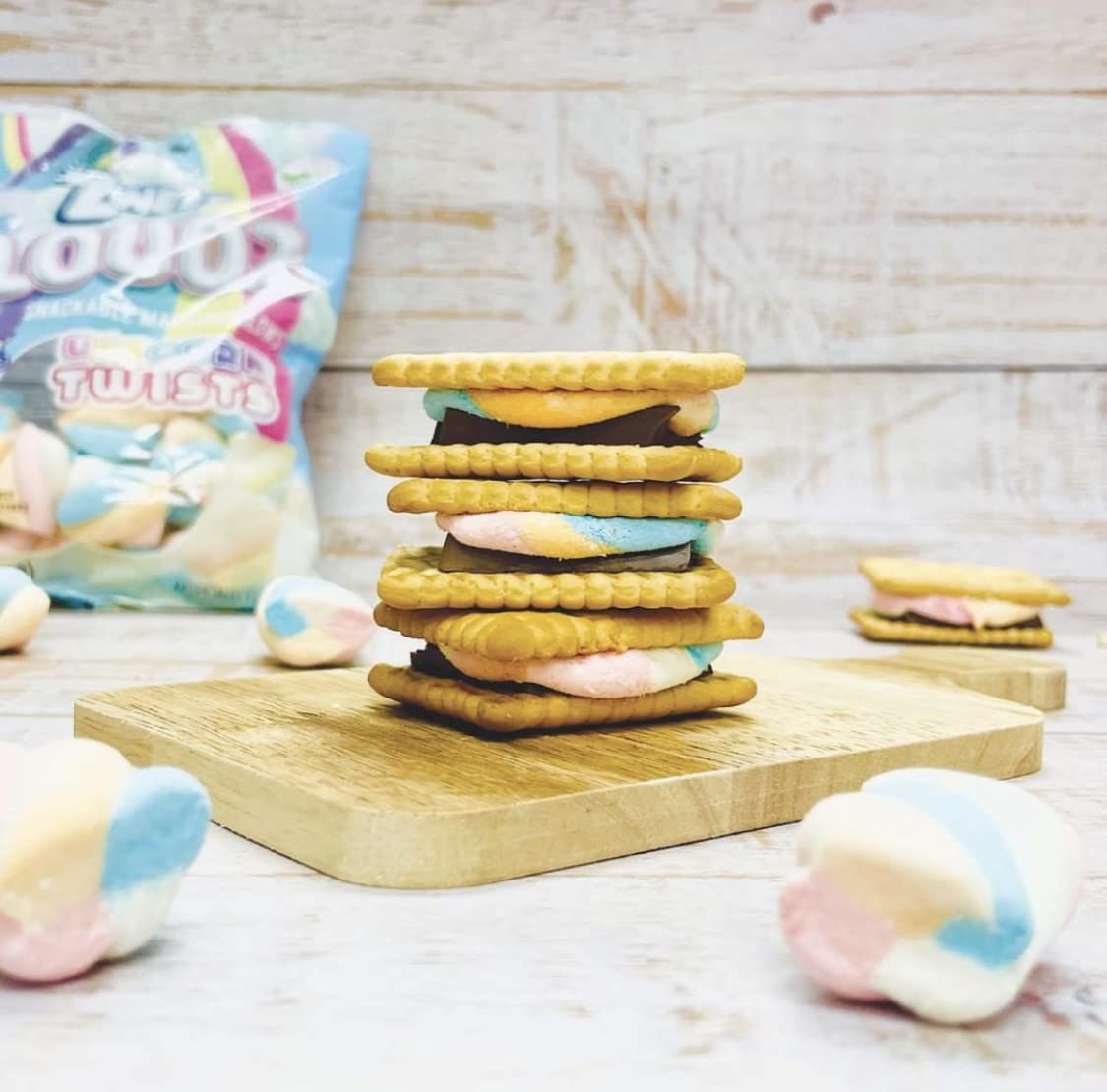 Zweet Cloudz Snackable Marshmallows Unicorn Twists – Sin grasa, sin gluten, Kosher, malvaviscos halal, 3.5 onzas (paquete de 3)