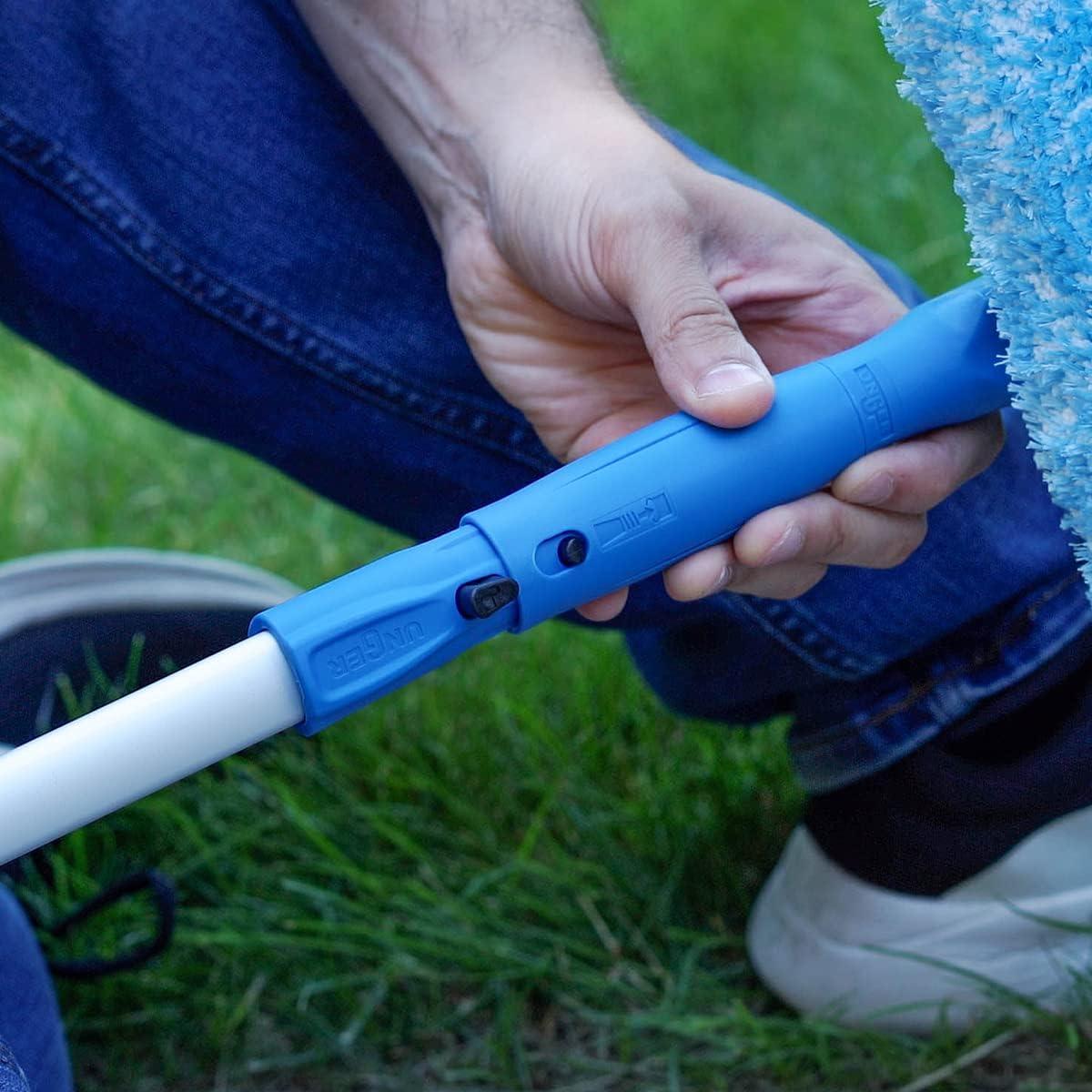 Unger Professional Connect & Clean – Poste telescópico multiusos de 6 a 18 pies con abrazadera de deslizamiento rápido, limpieza de ventanas, polvo,