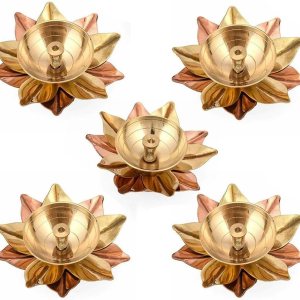 TIED RIBBONS Juego de 5 diyas de latón con forma de loto para decoración del hogar Pooja, mandir, templo, lámpara decorativa de aceite de diya de TIED RIBBONS Juego de 5 diyas de latón con forma de loto para decoración del hogar Pooja, mandir, templo, lámpara decorativa de aceite de diya de