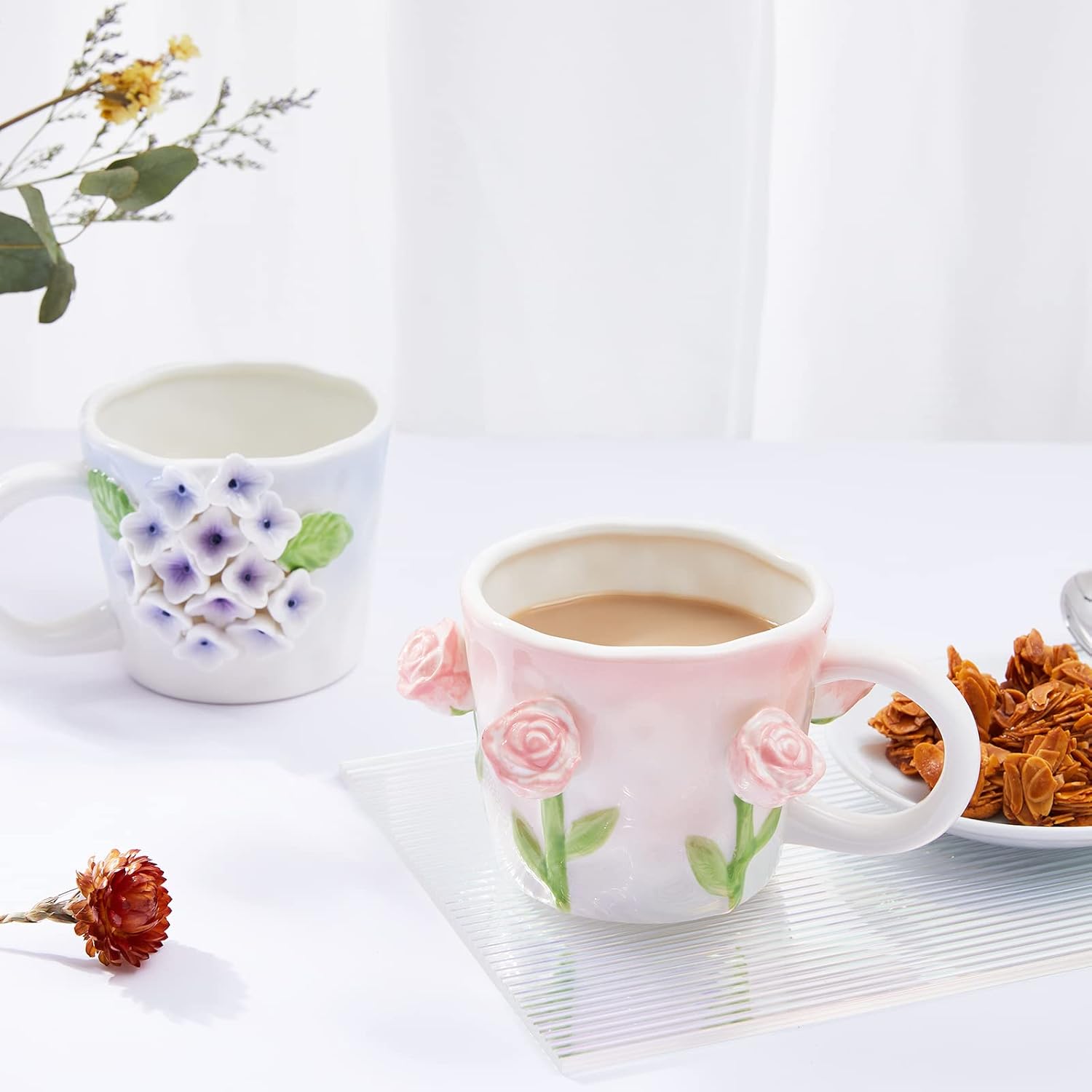 Szoyeay Taza de café con flores 3D, taza de cerámica de tulipán rosa, 12 onzas, lindas tazas hechas a mano, sorpresa de cumpleaños de Navidad para