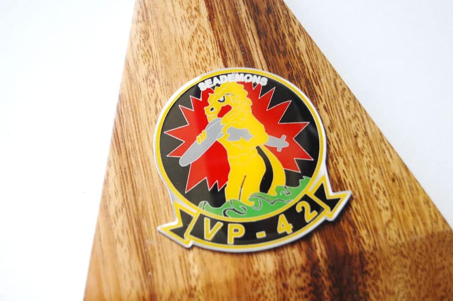 Squadron Nostalgia LLC VP-42 Sea Demons P2V7 Modelo,Maqueta de Mahogany