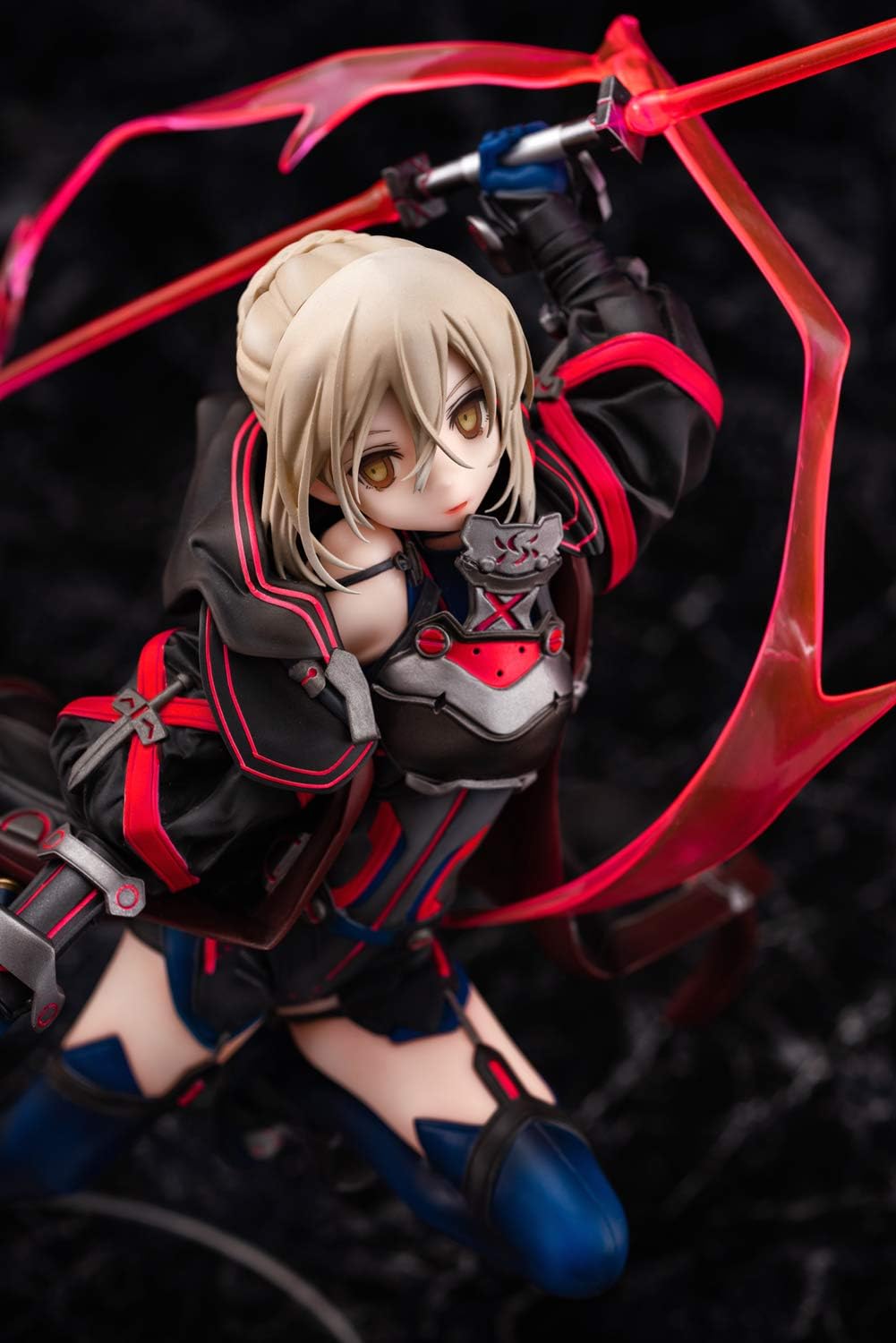 Aoshima FateGrand Order Berserker (Mysterious Heroine X Alter) Figura de PVC a escala 17, multicolor