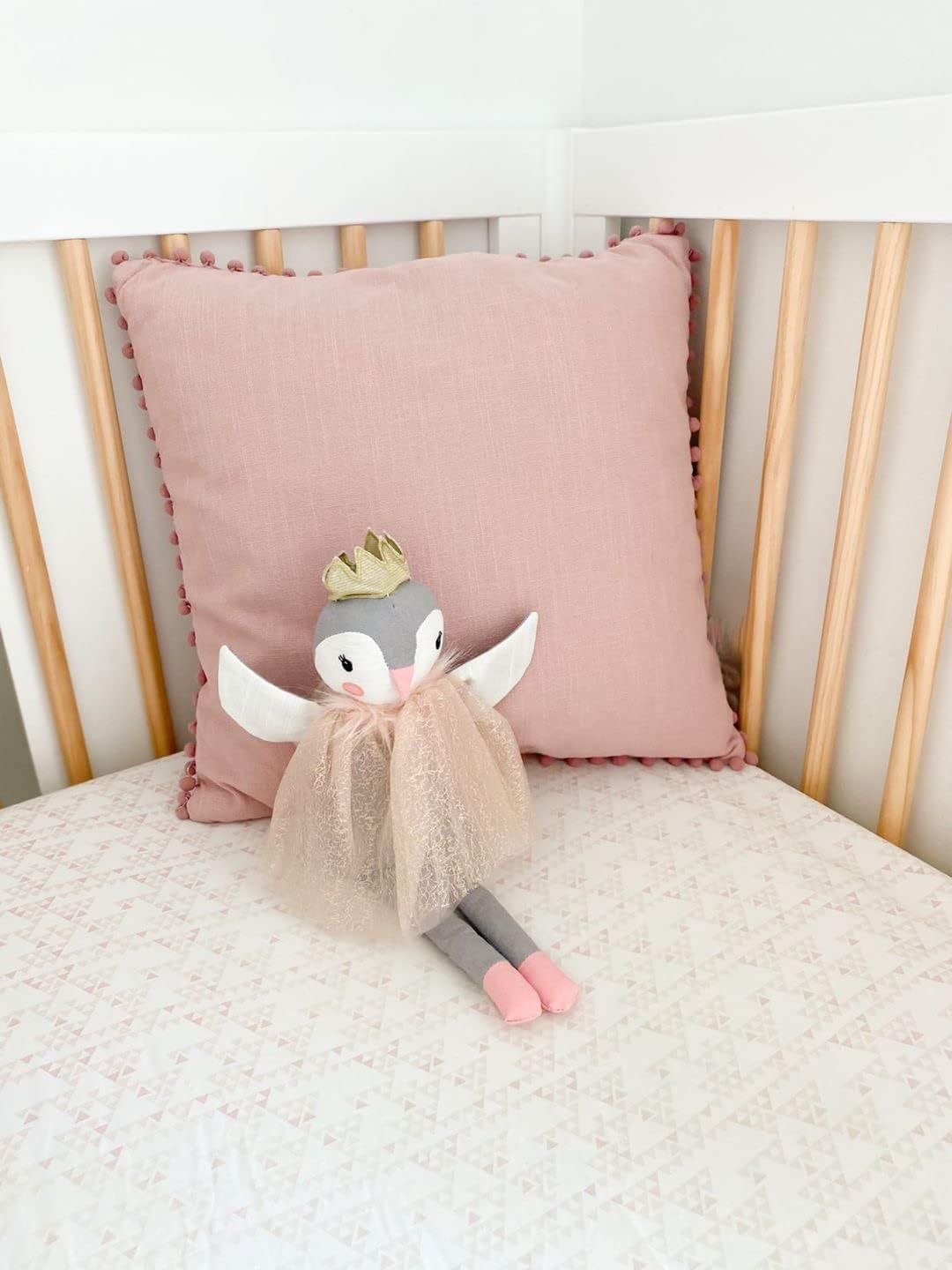 MON AMI Muñeca de princesa pingüino con tul rosa, 18 pulgadas, muñeca de animal de felpa suave, uso como juguete o decoración de habitación, gran