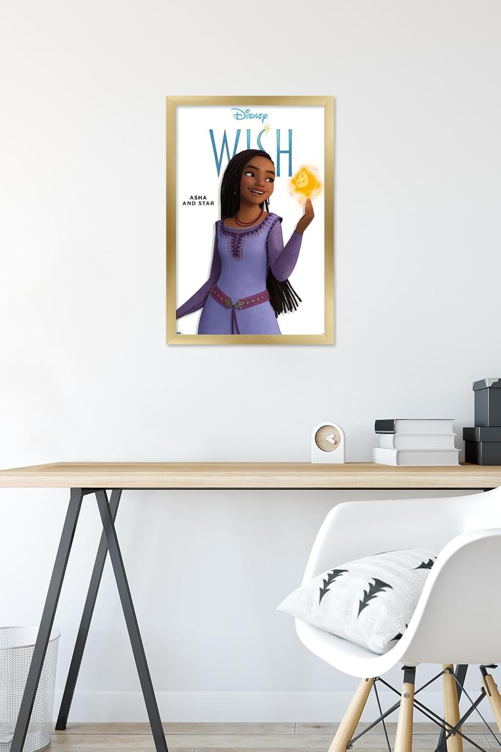Trends International Disney Wish – Póster de pared Asha Feature Series, 14.72 x 22.37 pulgadas, versión enmarcada en oro