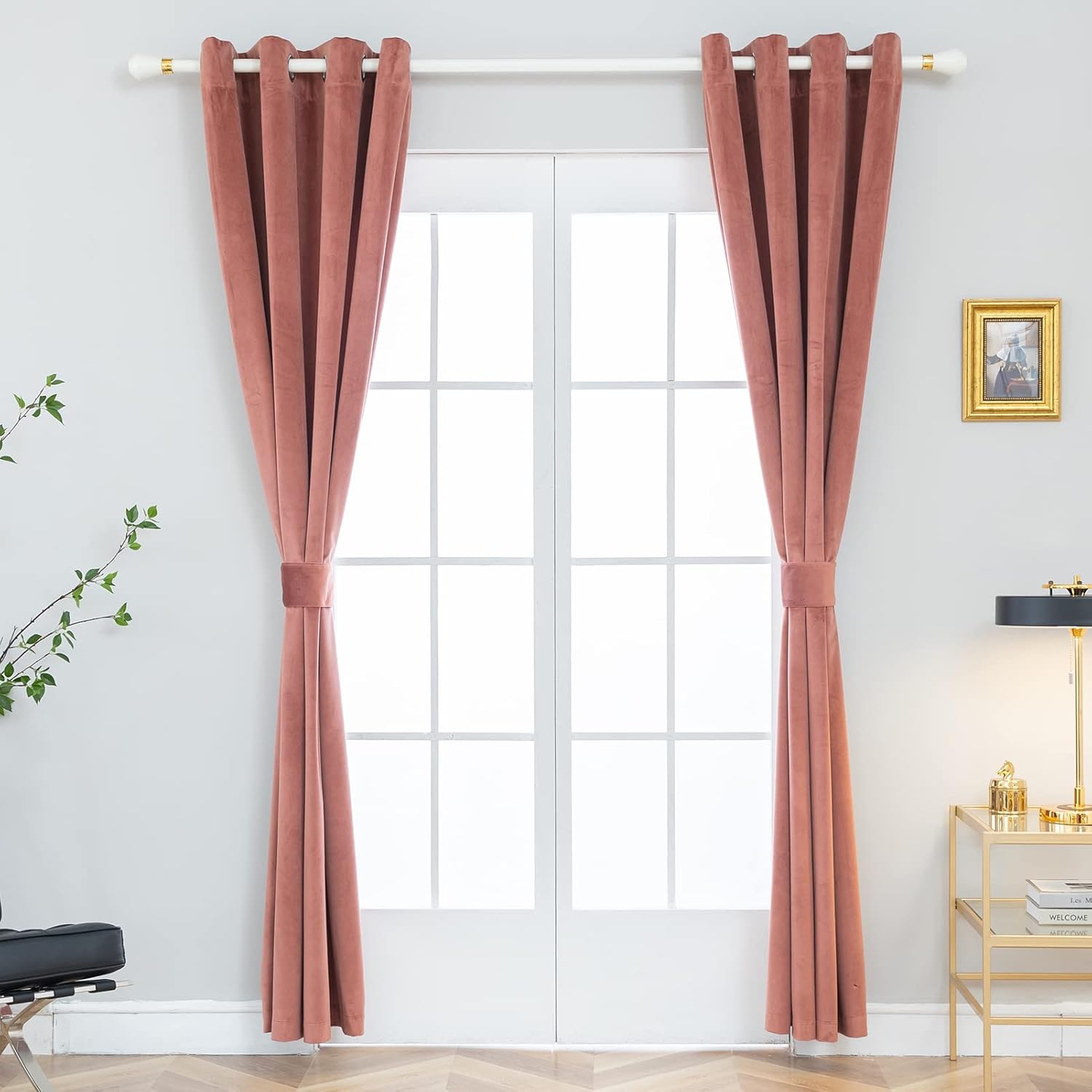 PLEASANT BOULEVARD Cortinas de terciopelo 2 paneles Cortinas opacas pesadas con ojales, cortinas de oscurecimiento con aislamiento térmico para sala