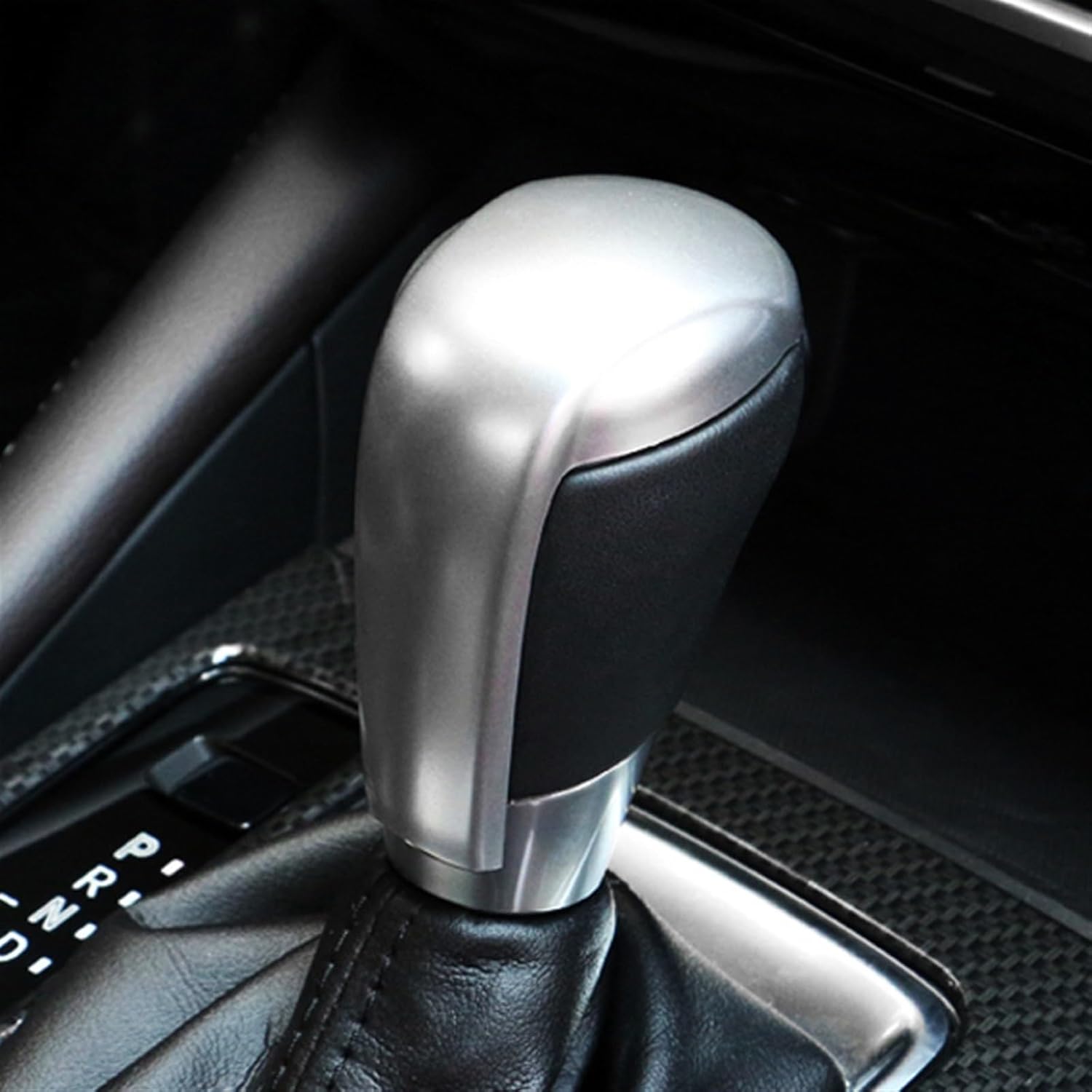 Diseñada específicamente para un vehículo en particular, cubierta decorativa para manija de cambio de automóvil, compatible con Mazda 2 3 6 BM GJ