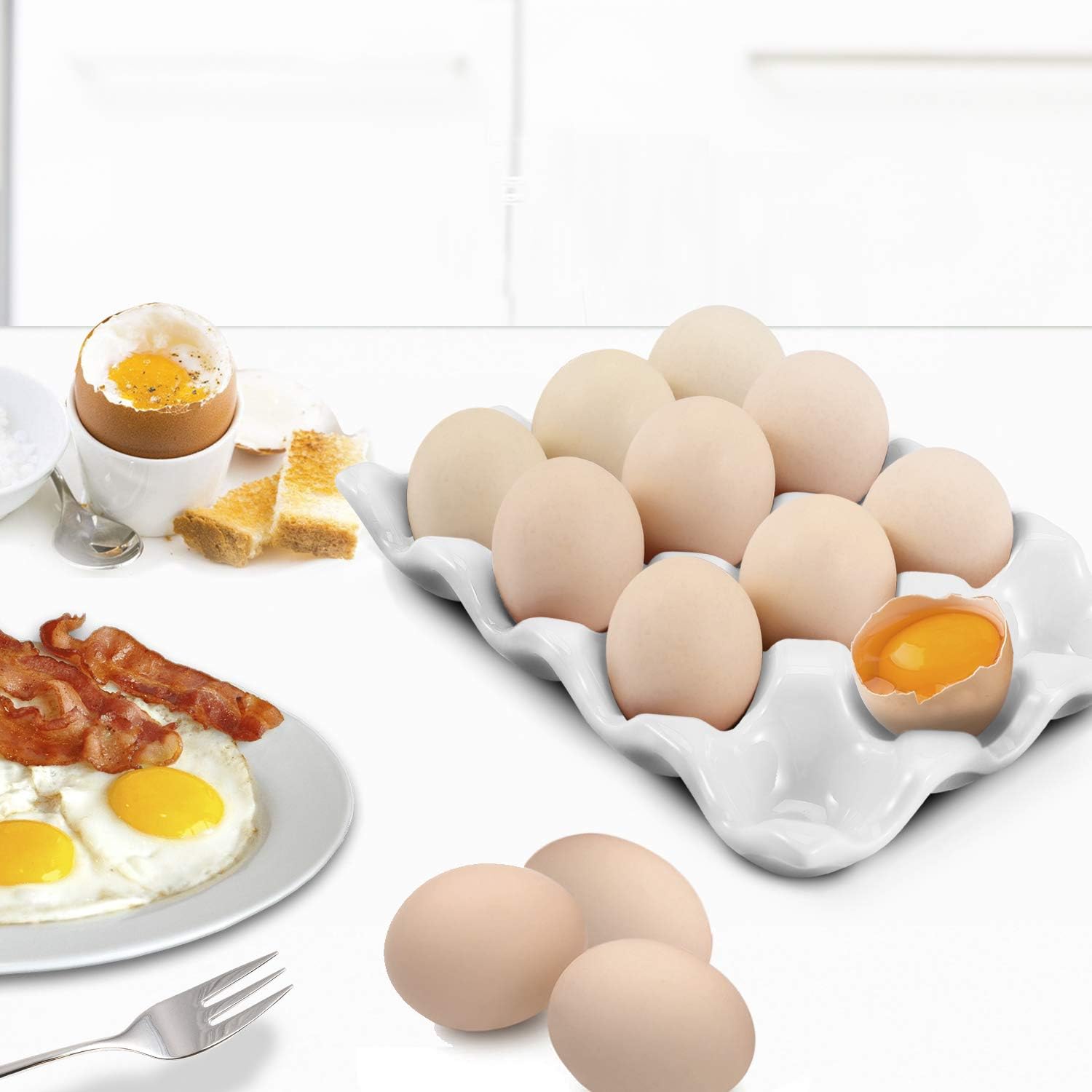 Flexzion Bandeja de cerámica para huevos de 12 tazas, docena entera de porcelana para huevos, organizador de almacenamiento, soporte decorativo para