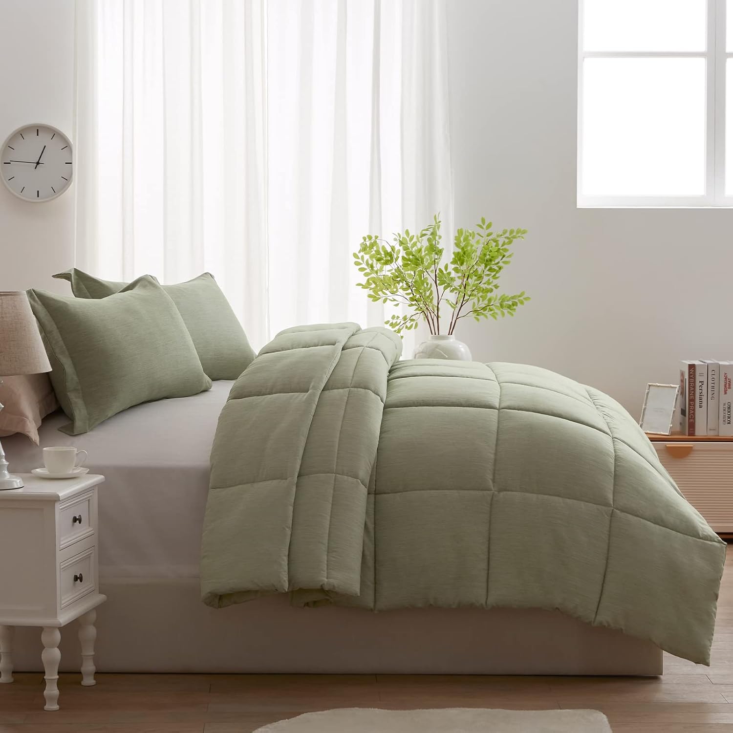 NexHome Juego de edredón Queen de 3 piezas, 100% microfibra lavada suave, ligero, edredón de ropa de cama de teñido catiónico verde con 2 fundas de