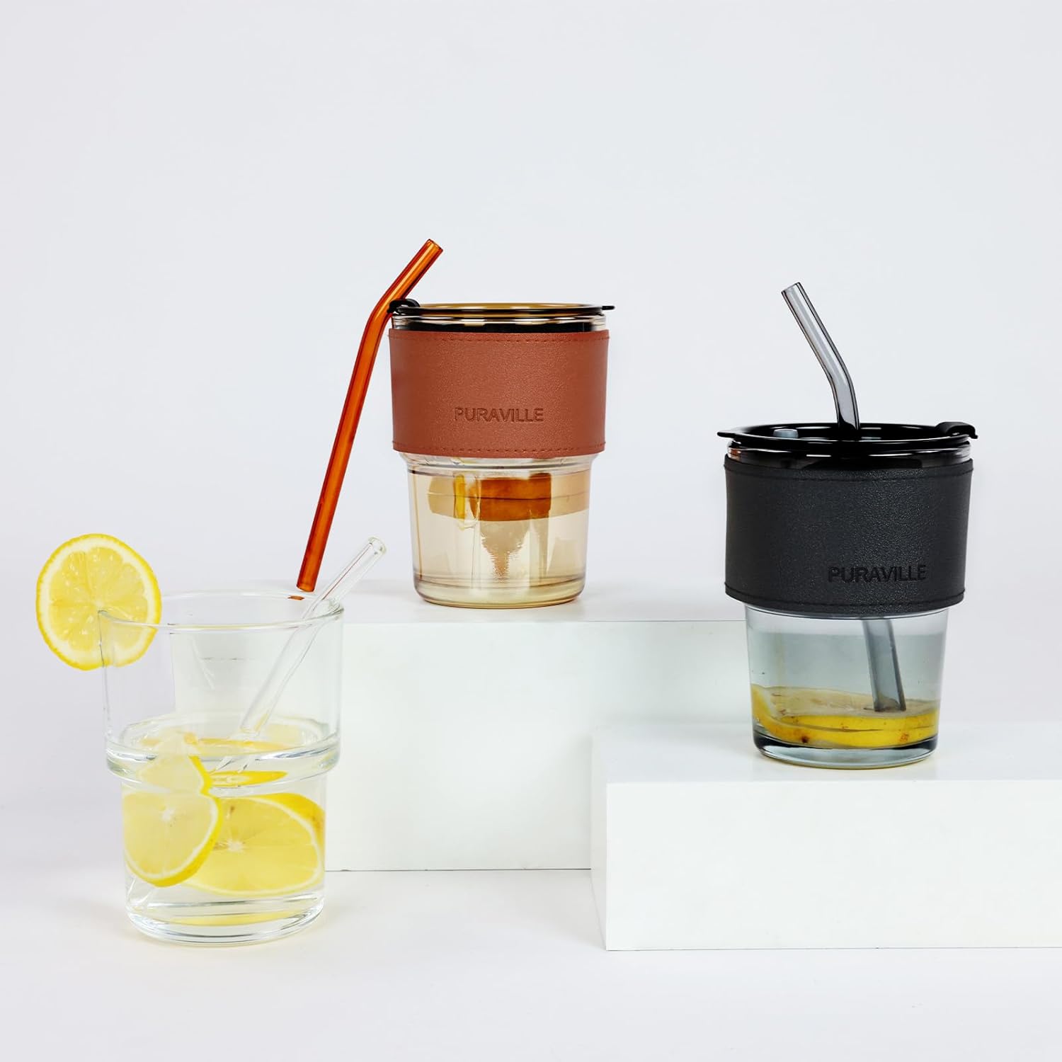 Puraville Paquete de 2 tazas de café helado de 14 oz14.2 fl oz con tapas y pajitas, vasos de vidrio de pared gruesa para café con mangas aisladas,