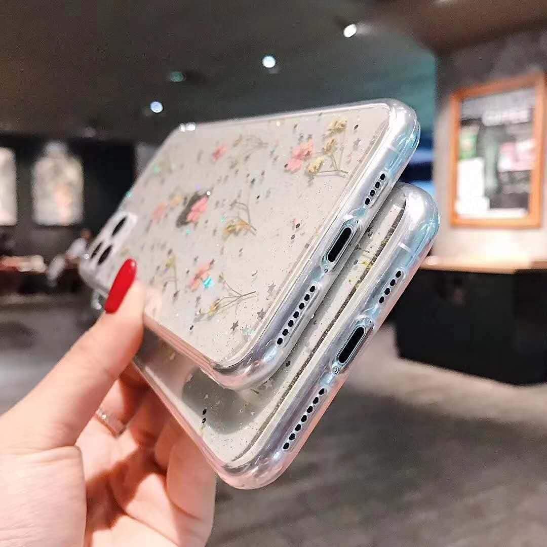 YTanazing Funda diseñada para iPhone 15, funda de goma suave y transparente flexible prensada con flores reales secas para niñas, funda protectora