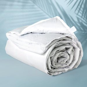 Manta de plumón ligera, edredón refrescante de primera calidad tamaño Queen, para personas que duermen con calor de 90 x 90 pulgadas, color gris Manta de plumón ligera, edredón refrescante de primera calidad tamaño Queen, para personas que duermen con calor de 90 x 90 pulgadas, color gris