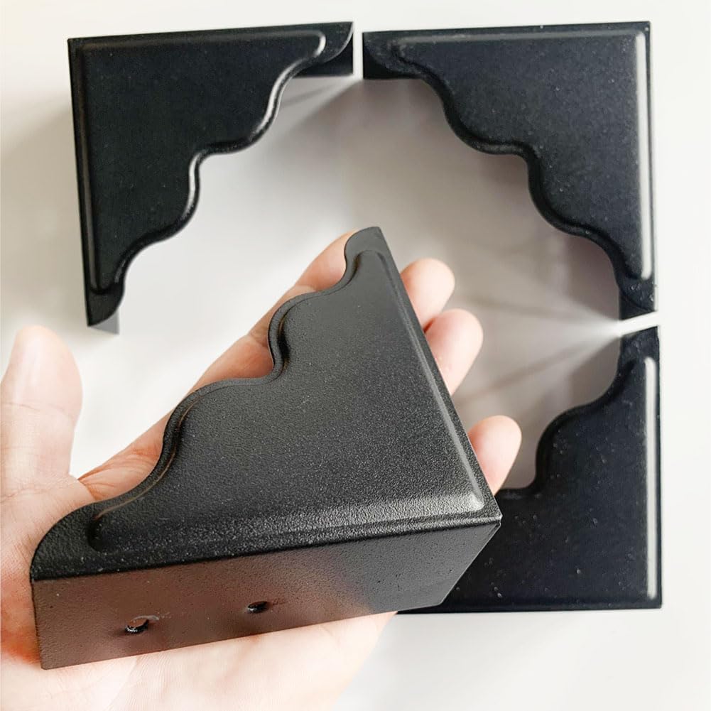 Juego de 4 protectores de esquina de metal grandes de 3.7 x 3.7 x 1.5 pulgadas, protector de esquina decorativo negro para mesas de muebles de