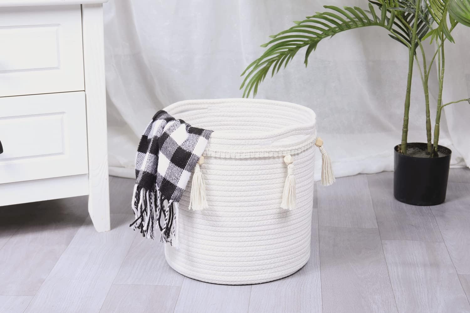 Cesta bohemia con bonita borla tejida de macramé, organizador de cuerda de algodón para decoración bohemia de habitaciones, decoración de