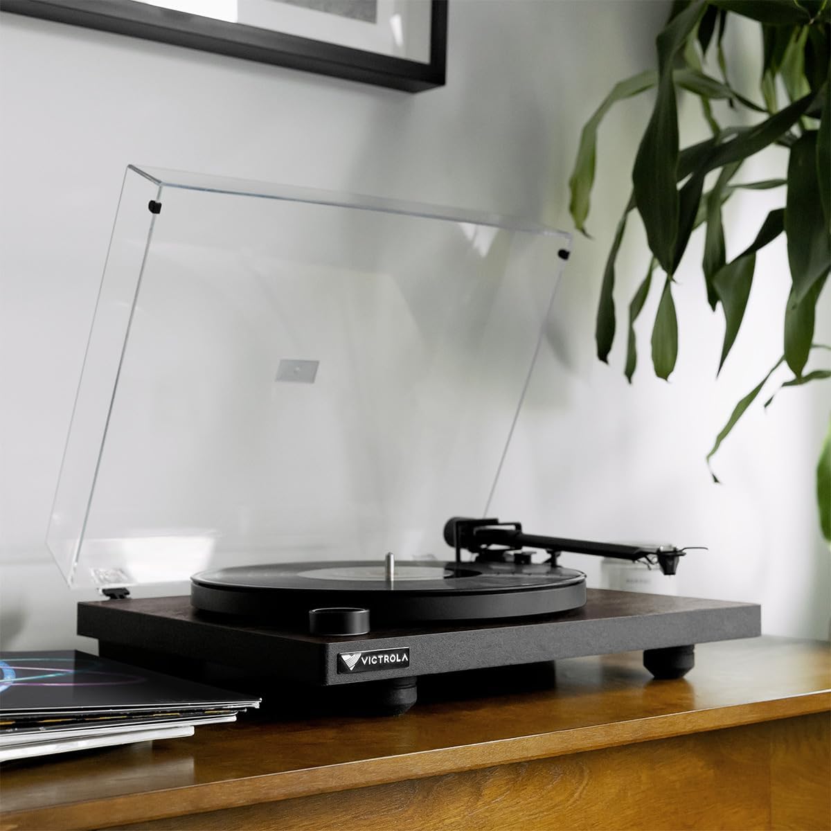 Victrola Premiere T1 Turntable – Elegante reproductor de discos de vinilo moderno, 33-13 y 45 RPM discos de vinilo y LPs, Bluetooth 5.0 integrado,
