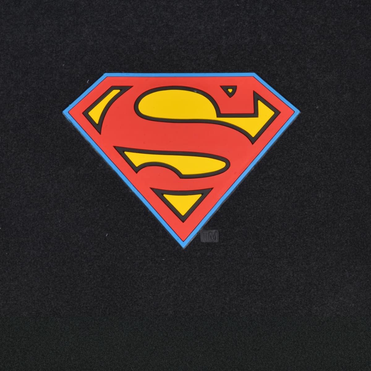 BDK Warner Brothers DC Comics Classic Superman – Tapetes para automóvil, ajuste universal, juego de 4 piezas delanteras y traseras para automóvil,