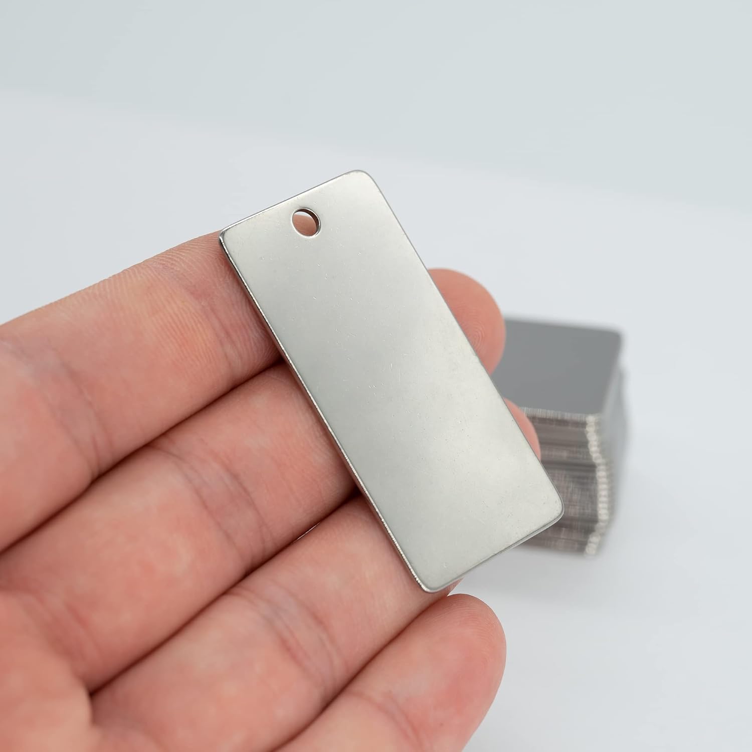 StayMax Etiquetas rectangulares de acero inoxidable para grabado de metal, 1 x 2 pulgadas, 25 unidades
