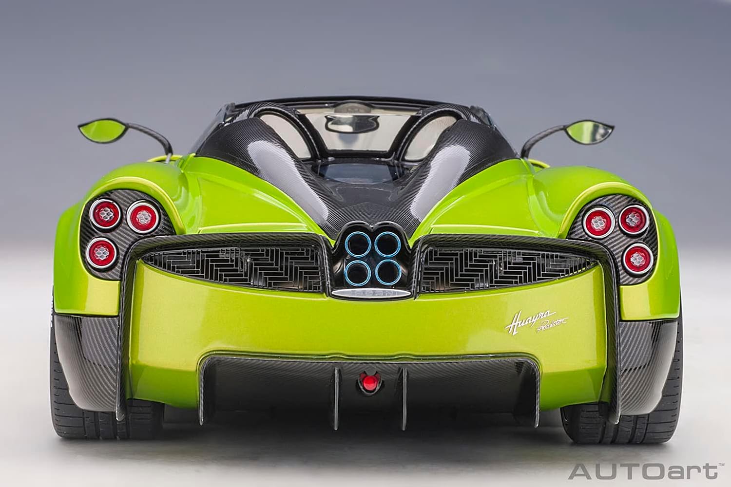 Pagani Huayra Roadster Verde Firenze Verde Metálico y Carbono con Equipaje Set 118 Modelo Coche por Autoart 78288