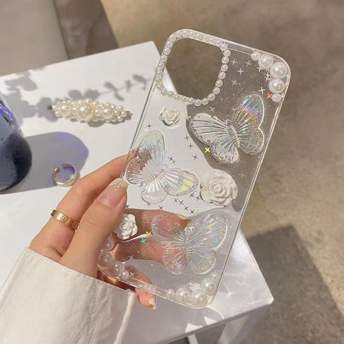 Funda transparente con purpurina para iPhone 15, bonita funda de silicona suave para mujeres y niñas, diseño de mariposas 3D, con perlas de cristal,