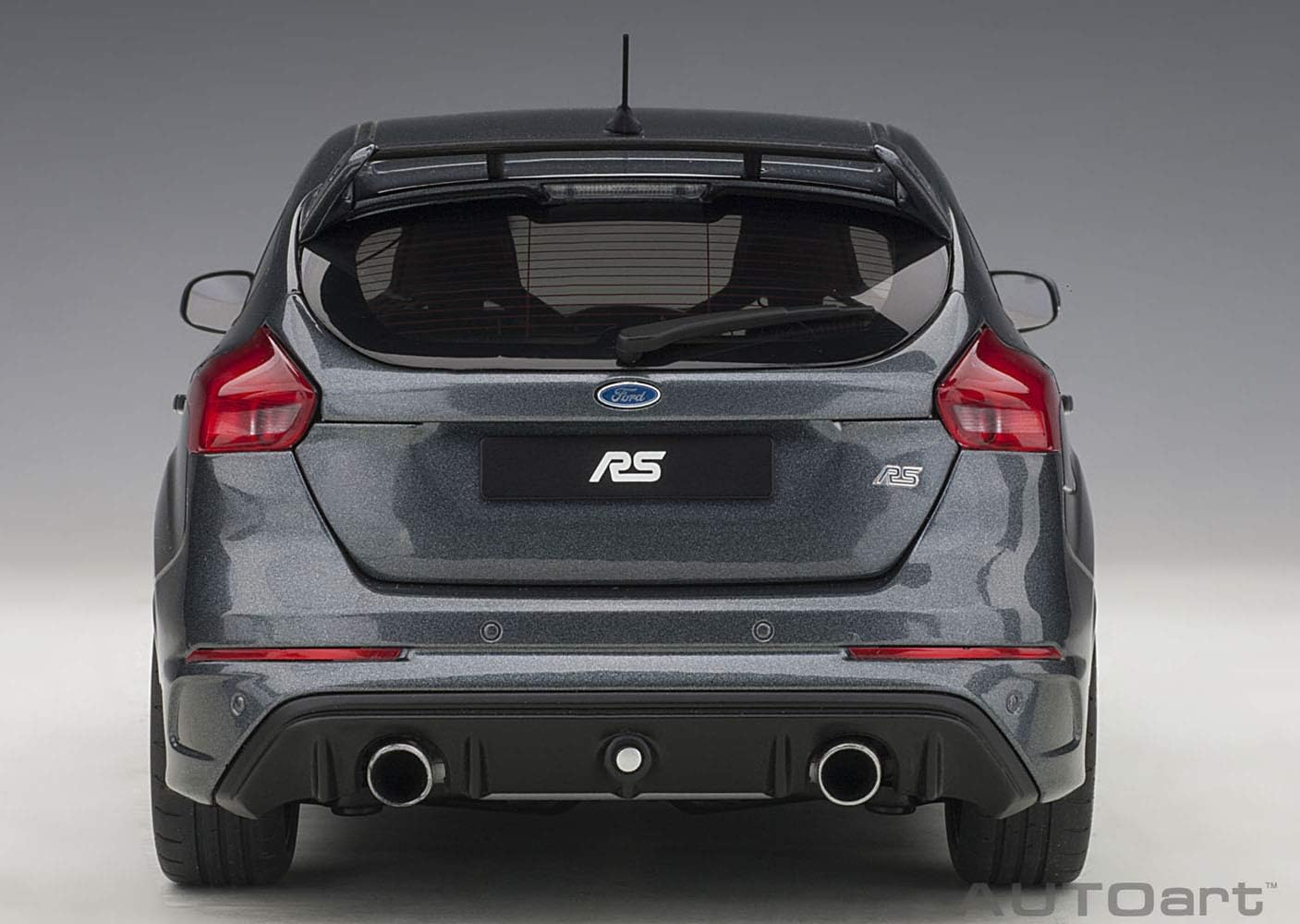 AUTOART 72954 Focus RS Stealth Gray Metallic 118 Model Car 2016