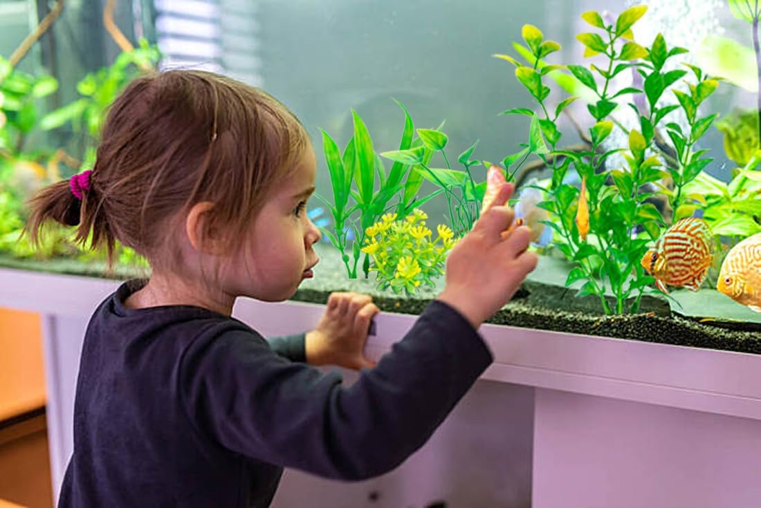 TANOMA Accesorios para pecera, decoración de plantas, plantas artificiales de acuario de plástico para peces, 10 unidades
