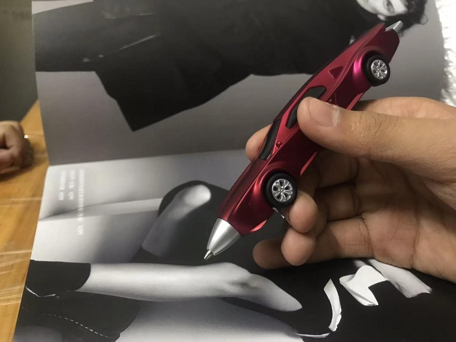 YJGMY Bolígrafos divertidos para niños, bolígrafos novedosos, suministros escolares, bolígrafos geniales para adolescentes, autos de carreras,