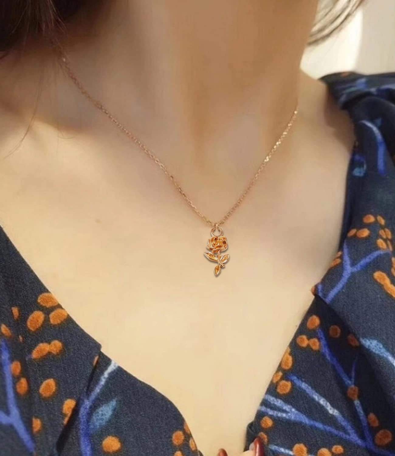 Honbay 100 colgantes de aleación de rosas para hacer joyas o manualidades