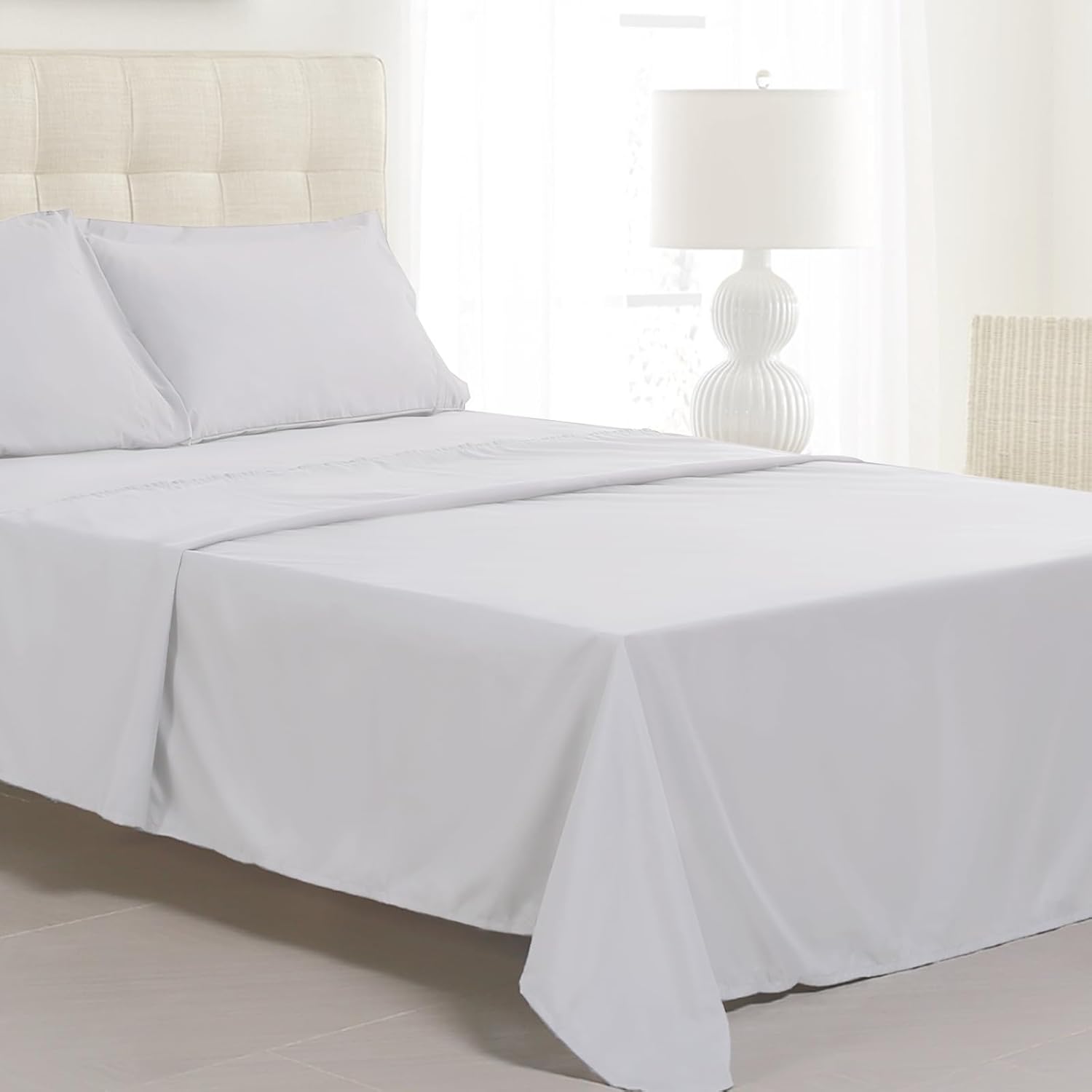 JOSOP Juego de sábanas de tamaño Queen de 4 piezas, sábanas bajeras de bolsillo profundo de color blanco suave, sábanas transpirables de hotel y