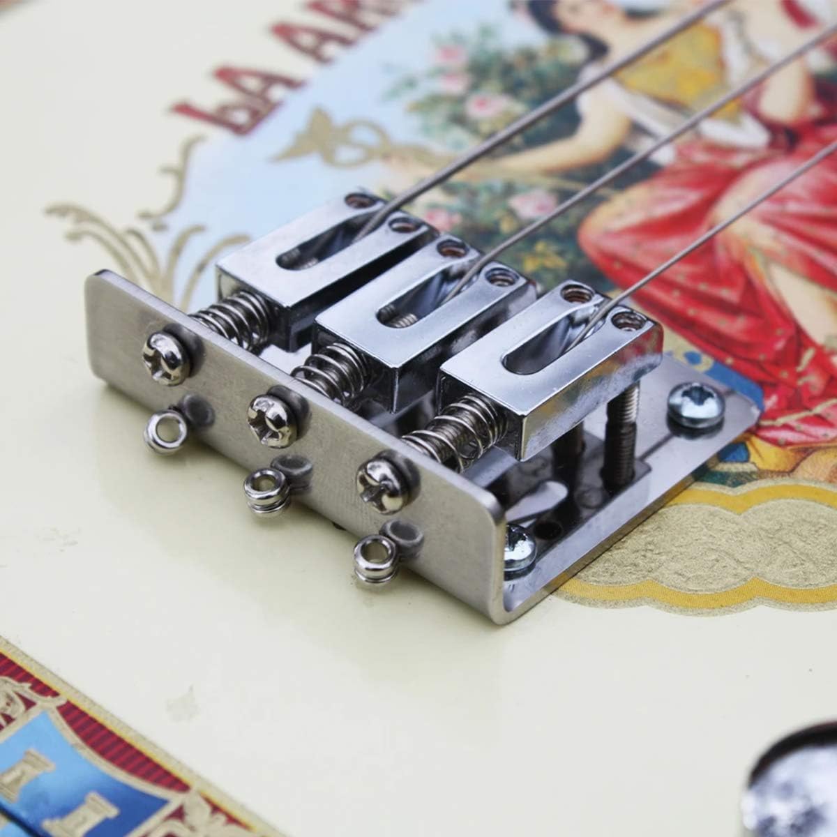 KAIY Guitarra ajustable de 3 cuerdas, puente de cola dura para caja de cigarros, piezas de guitarra eléctrica, repuesto de guitarra cromada