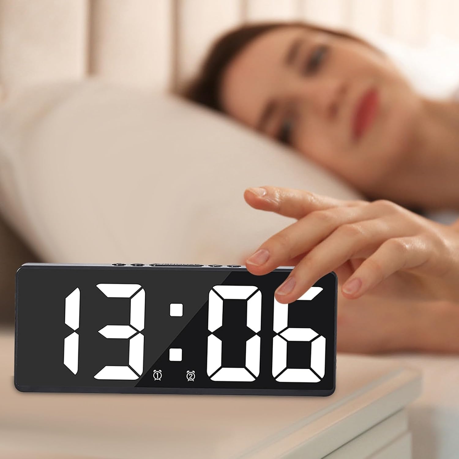 Reloj despertador digital LED de escritorio, pantalla grande, 3 pulgadas, modo de temperatura USB, 1224 horas, escritorio pequeño, dormitorio,