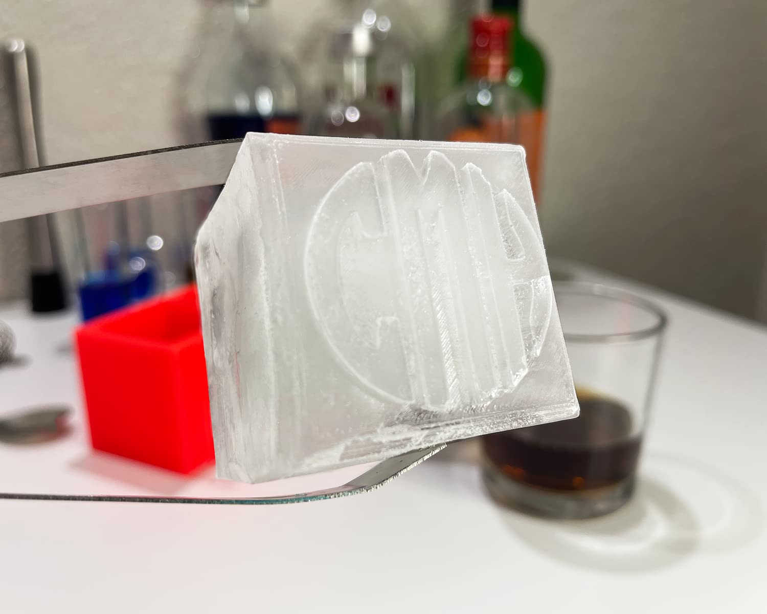 Custom Ice Cube Mold Tray Monogram for Whiskey and Cocktails make 2 inch Ice Cubes, Personalized Silicone mold tray for Whiskey, Fathers Day Gift