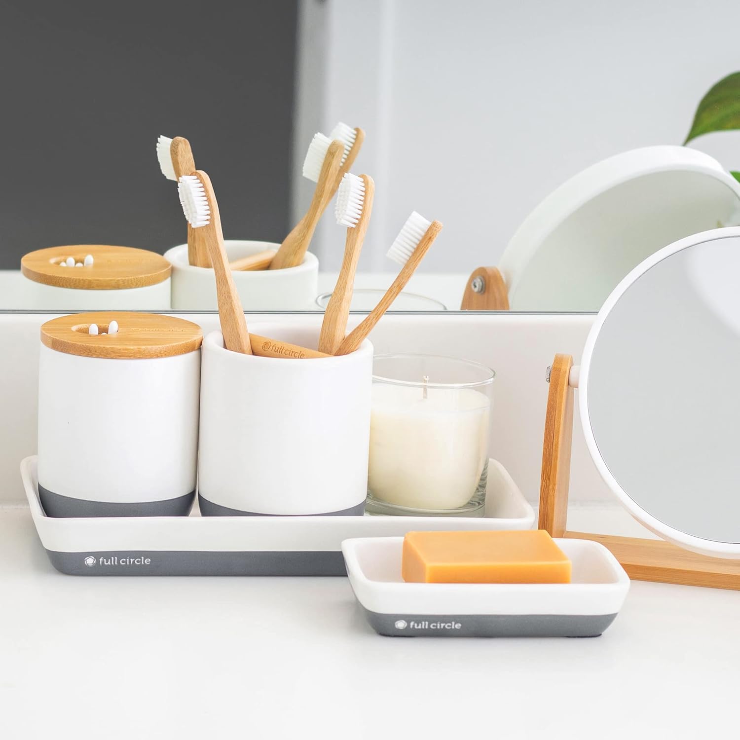 Full Circle Keep, Tray, Love – Bandeja organizadora de cerámica para baño y cocina, color blanco