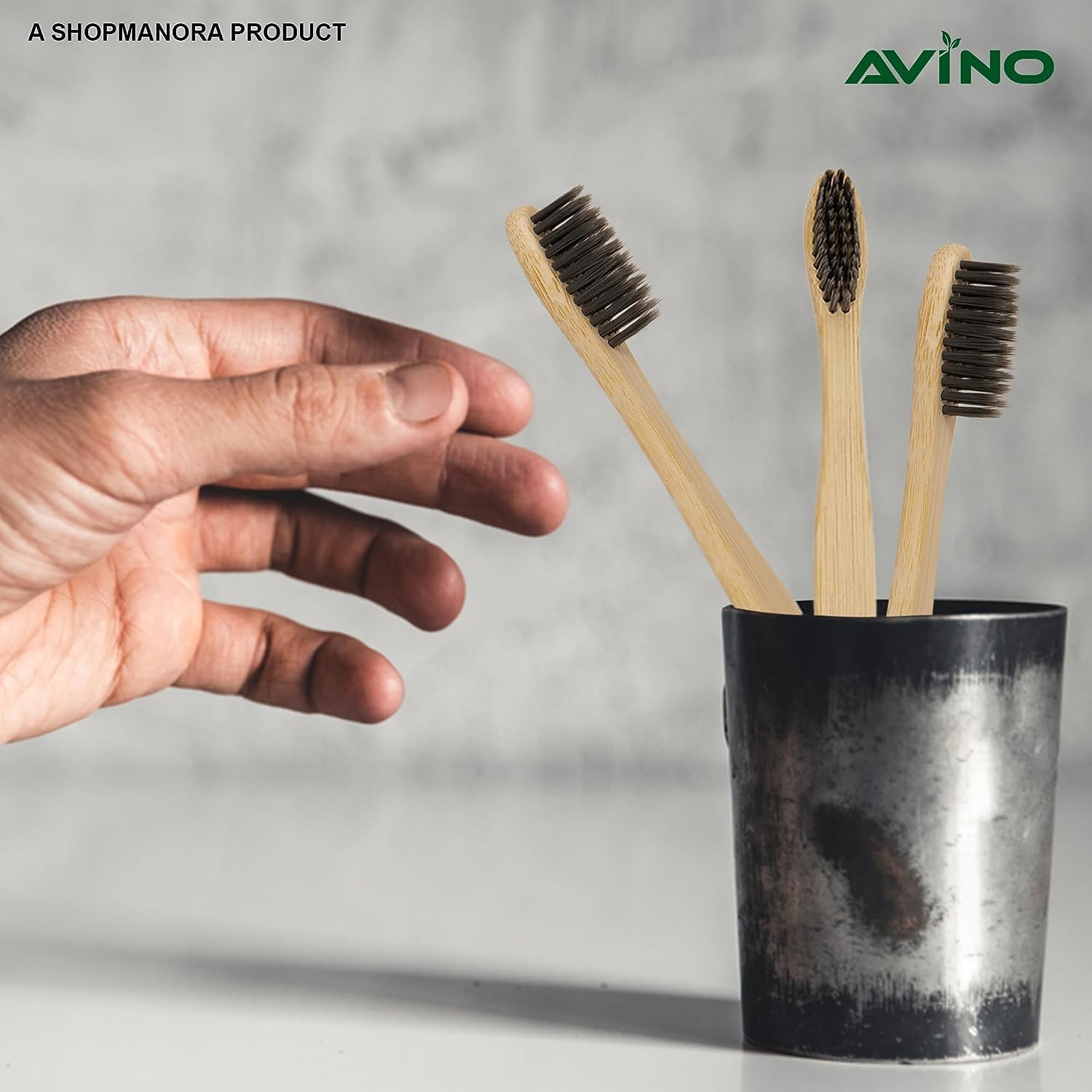 AVINO Cepillo de dientes ecológico de madera natural con mango plano (paquete de 1, colores surtidos)