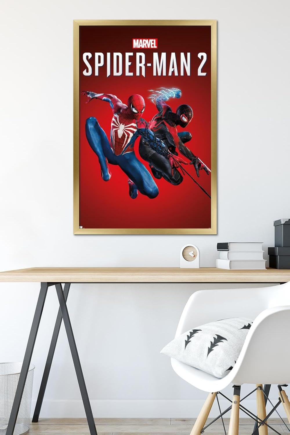 Trends International Marvel’s Spider-Man 2 – Póster de pared de arte clave, 22.37 x 34.00 pulgadas, versión enmarcada dorada