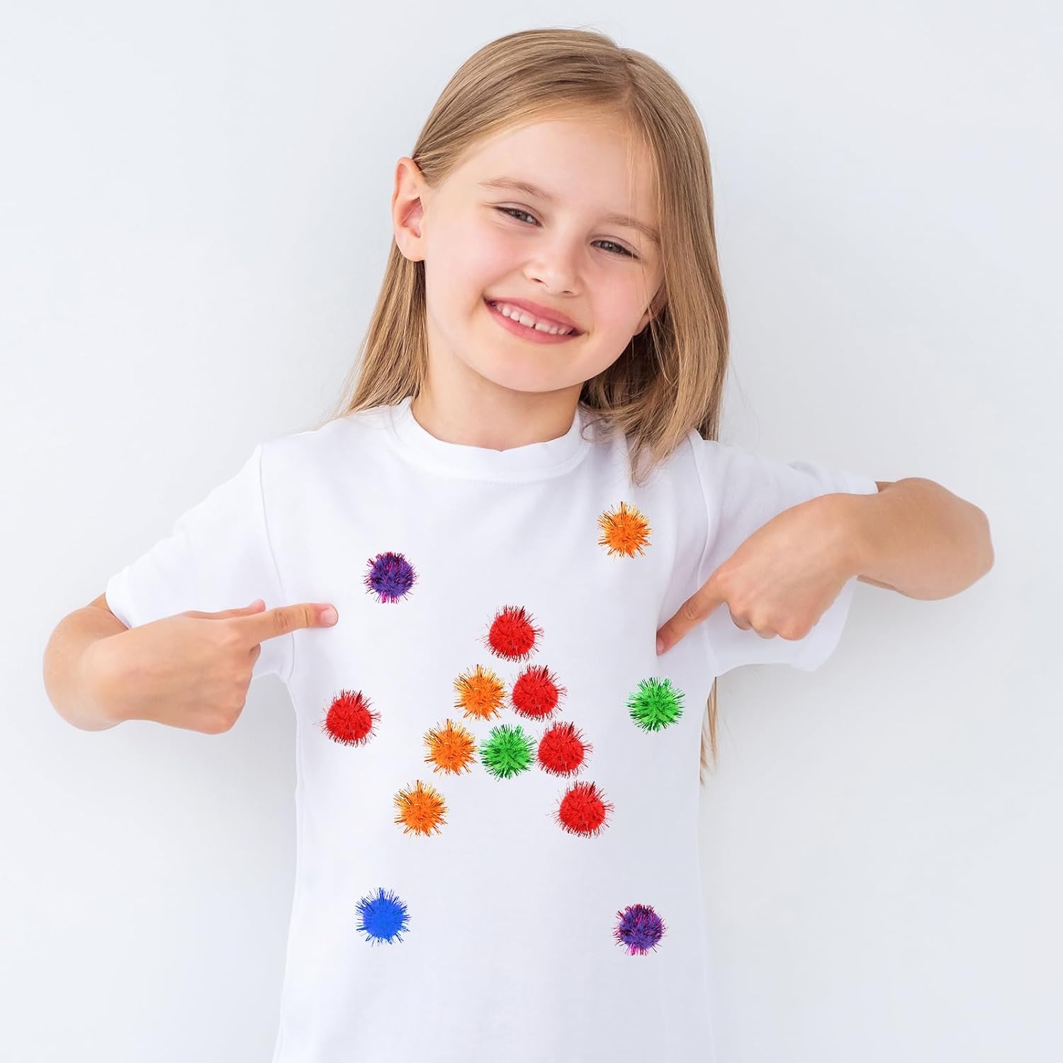 100 pompones para manualidades (1 pulgada), pompones de colores, para artes y manualidades, pompones suaves y esponjosos, grandes y mullidos, para