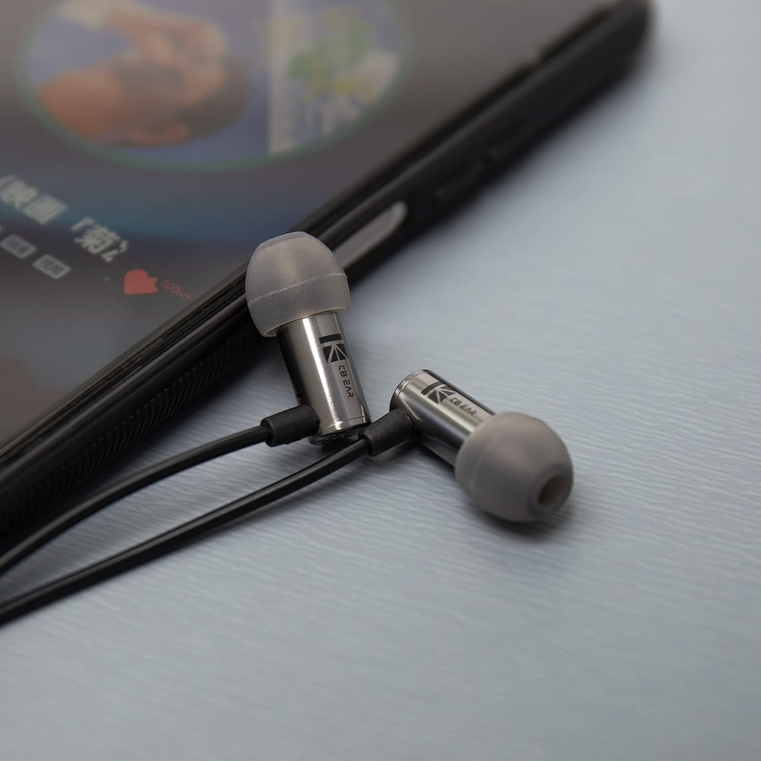 keephifi KBEAR – Auriculares intraurales Little Q, estéreo con cable con compuesto de 0.236 pulgadas, potente resolución de aislamiento de ruido