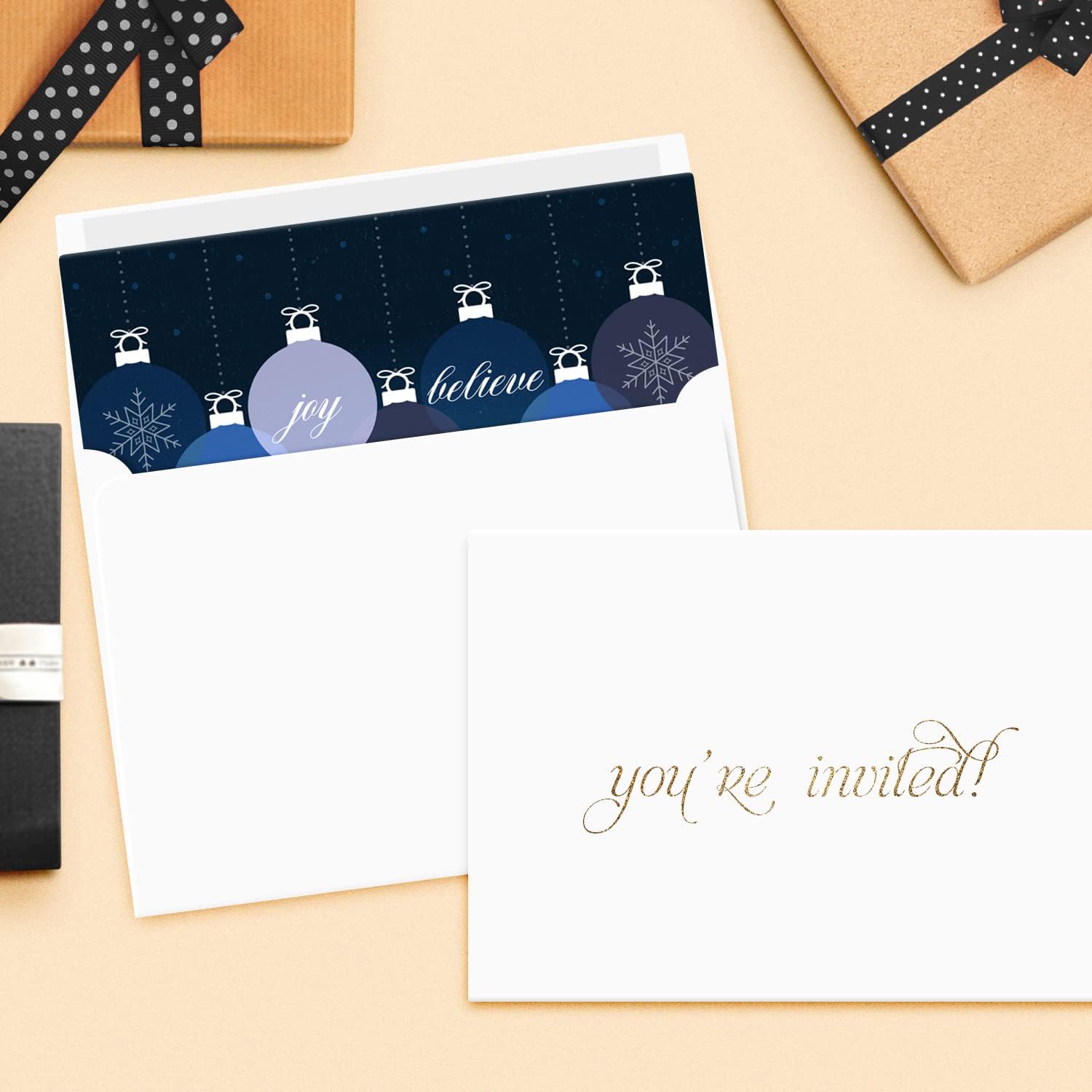 Sobres blancos A2, perfectos para tarjetas de felicitación de 4.25 x 5.5, invitaciones de boda, postales, fotos, solapa cuadrada engomada, paquete a