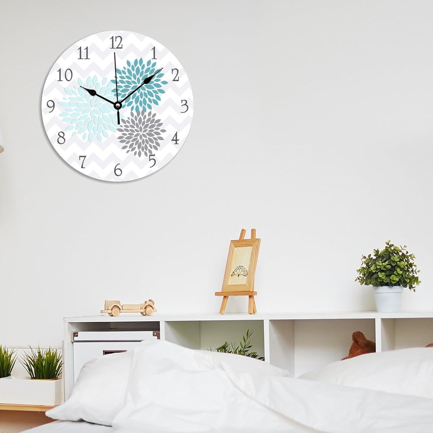 ArogGeld Reloj de pared decorativo con flores de dalia gris aguamarina y verde azulado, funciona con pilas, relojes silenciosos de madera con flores
