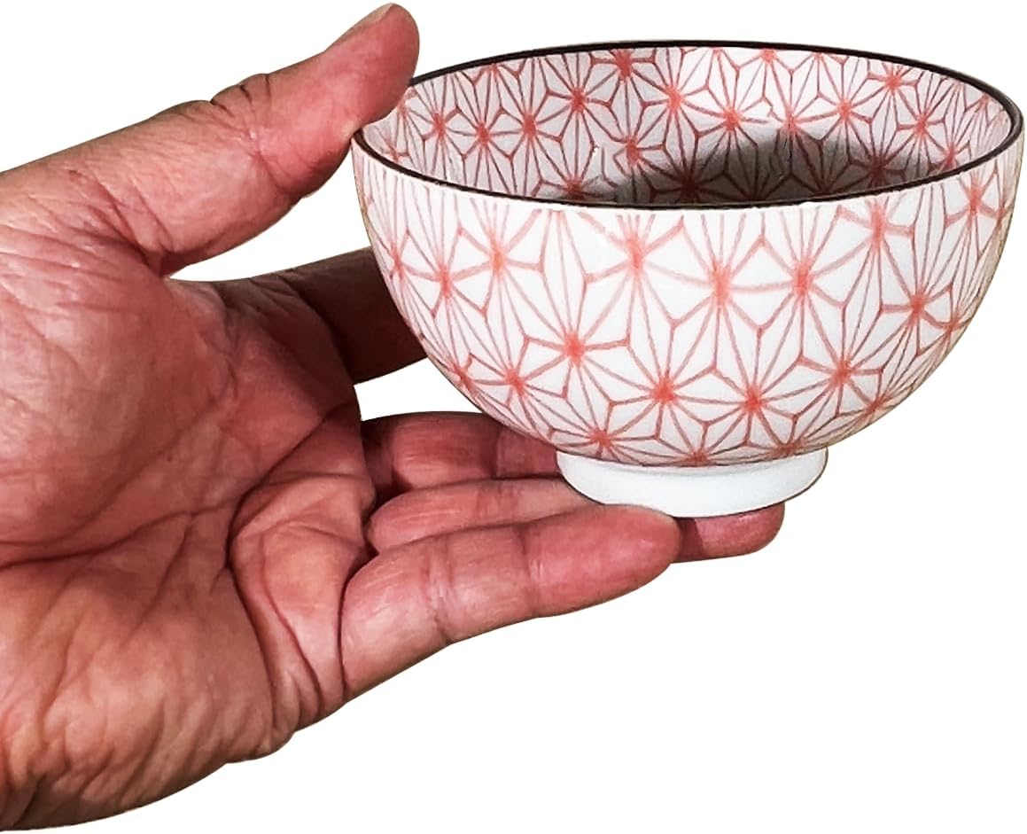 Vibrante colección de 5 cuencos de arroz en tamaño clásico japonés, tonos modernos, aptos para microondas y lavavajillas, presentados en elegante