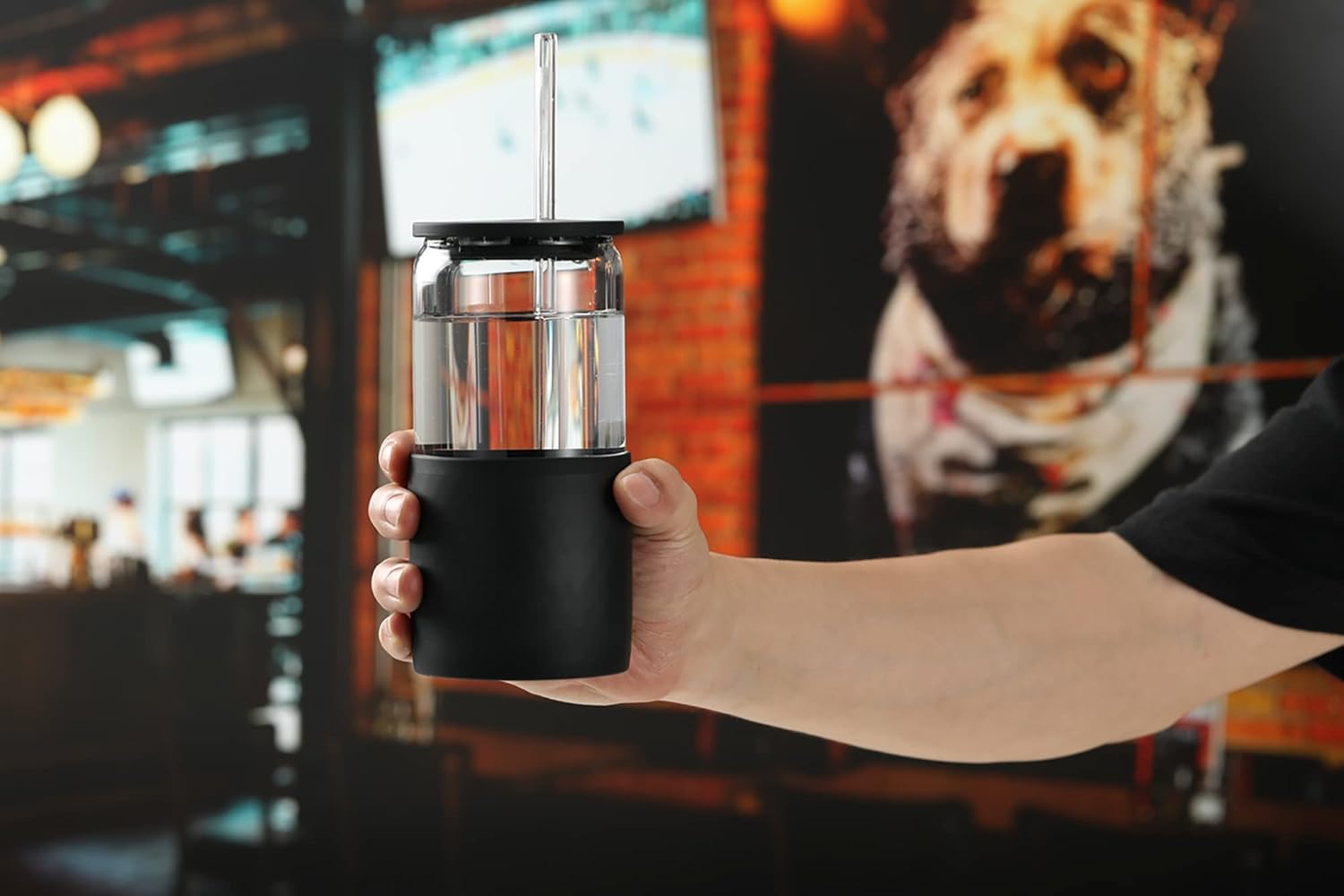 Sunseeke Vaso de vidrio con popote y tapa, taza de café helado de 16 onzas, cepillos de limpieza de fundas de silicona, vasos para agua, café