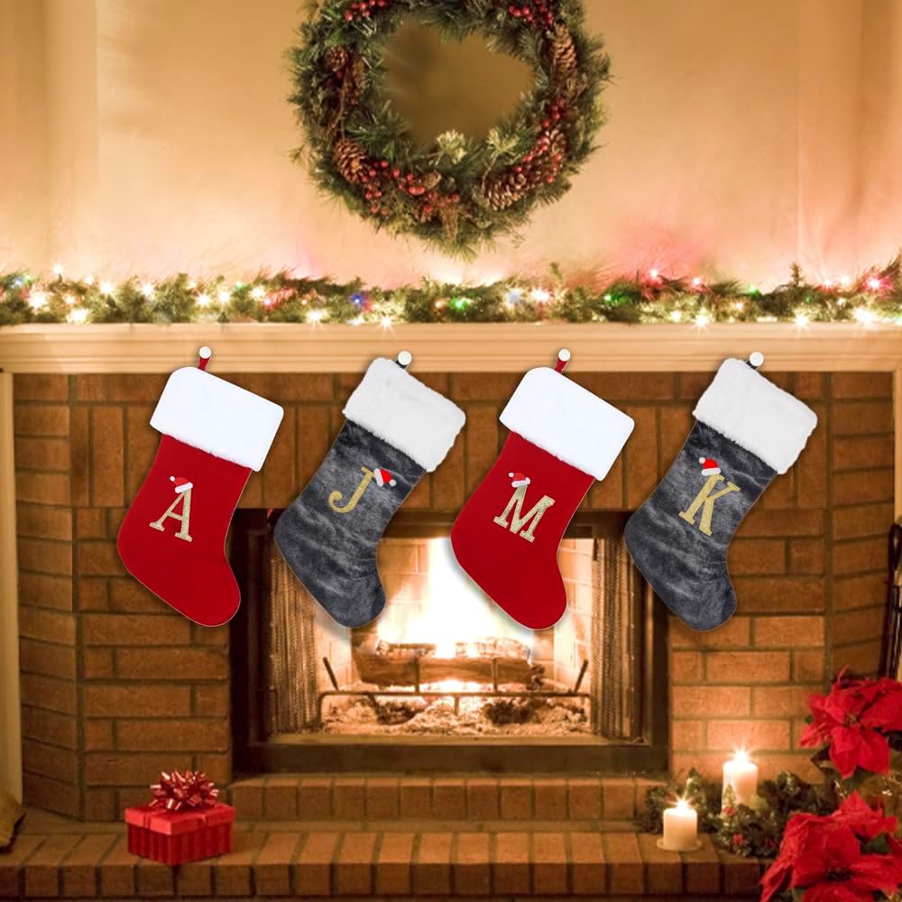 Calcetines de Navidad con iniciales de 20 pulgadas, terciopelo rojo y gris con puños de felpa súper suaves, monograma bordado, calcetín de Navidad
